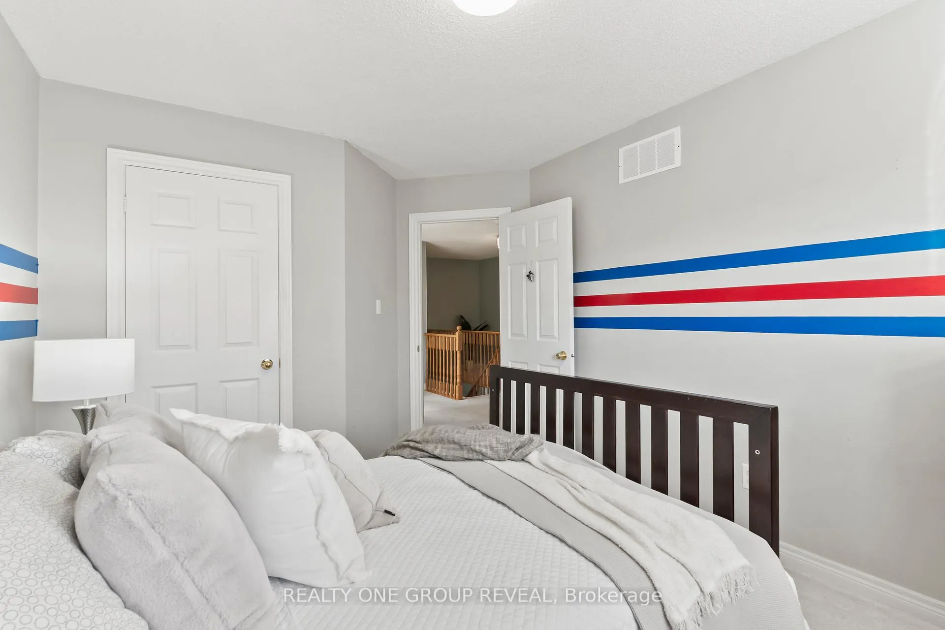 Photo 29 of 119 Clayton Crescent, Clarington, Bowmanville — HOMEH