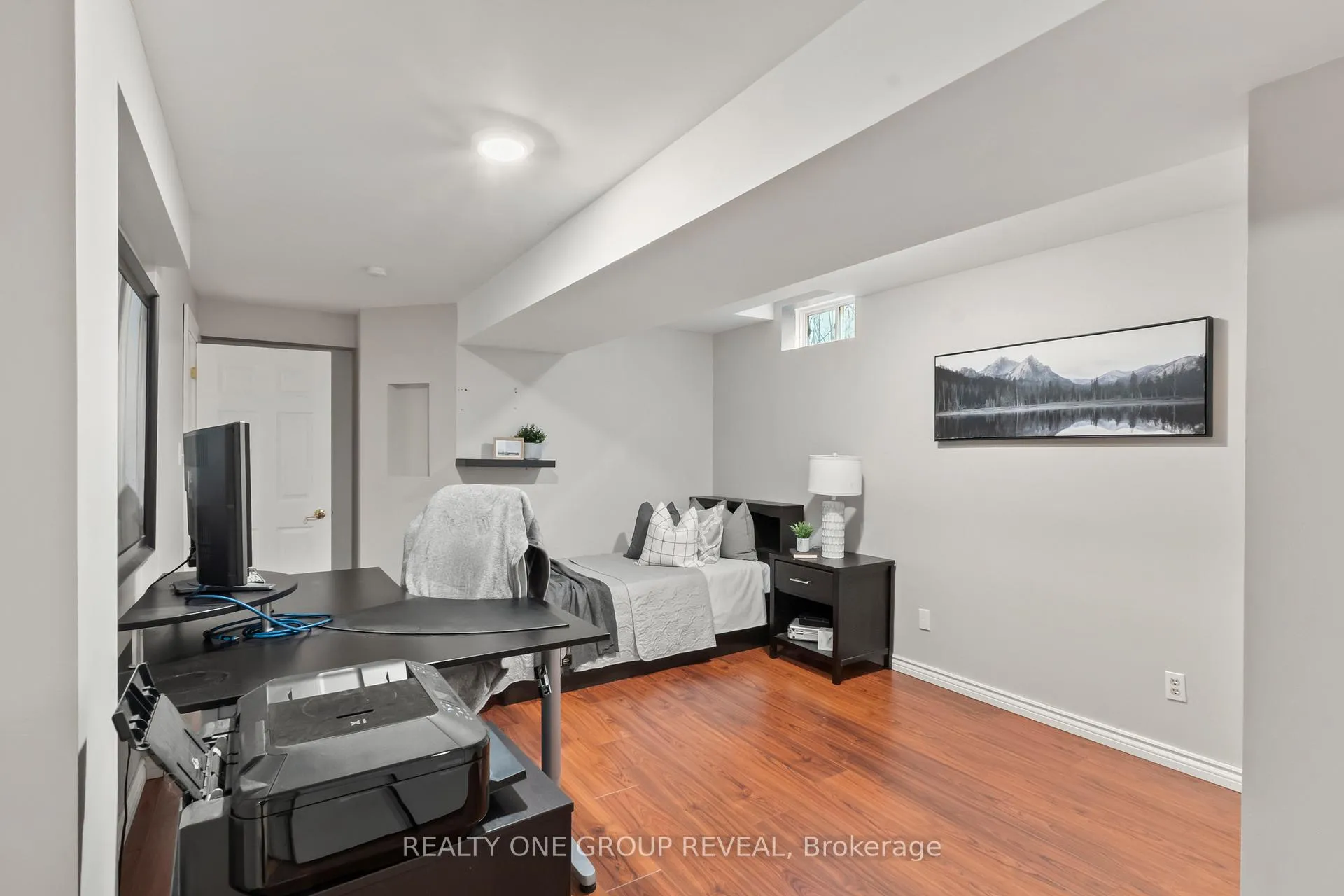 Photo 34 of 119 Clayton Crescent, Clarington, Bowmanville — HOMEH