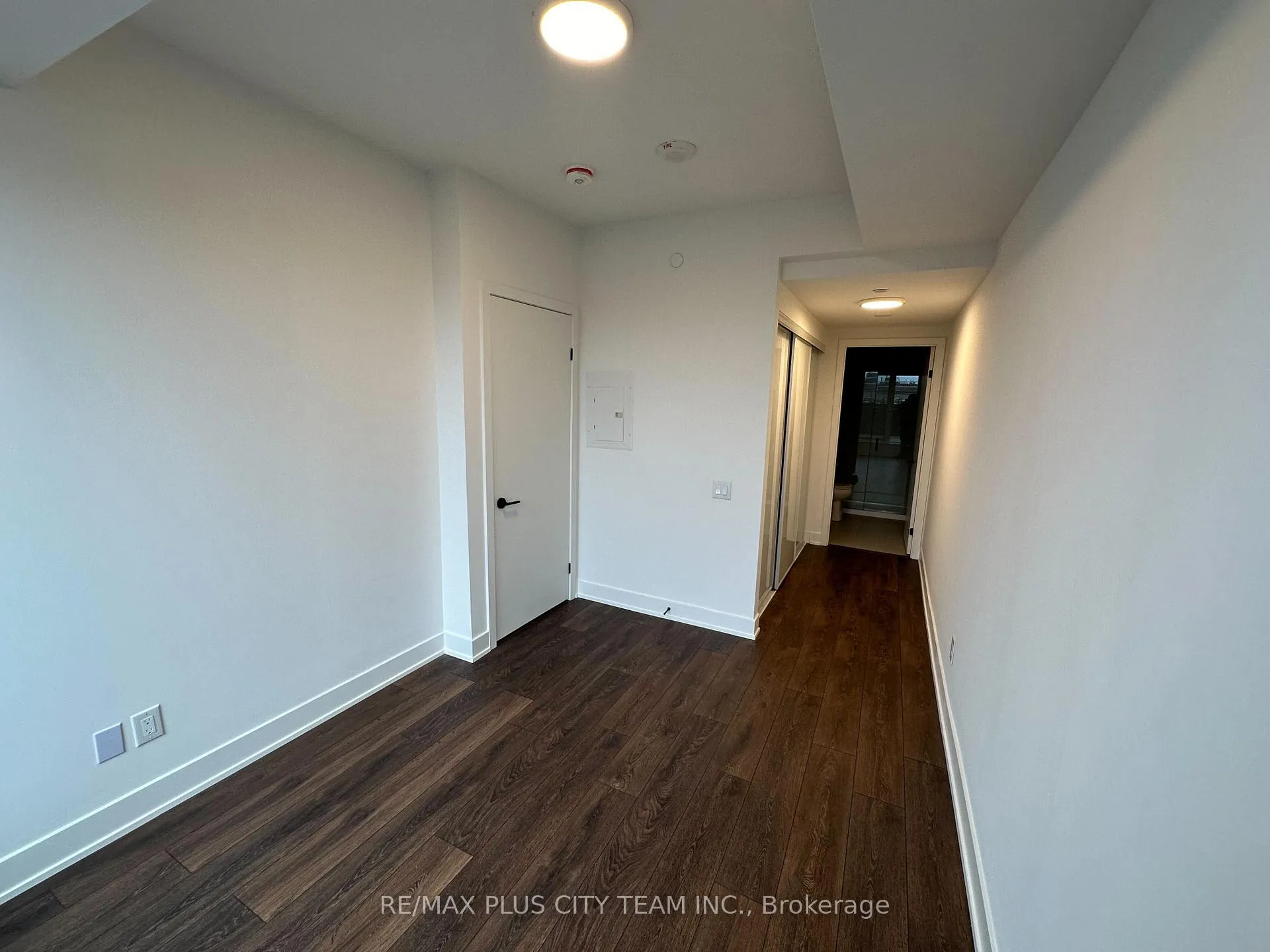 Photo 6 of Unit 212, 1285 Queen Street E, Toronto, Greenwood-Coxwell — HOMEH