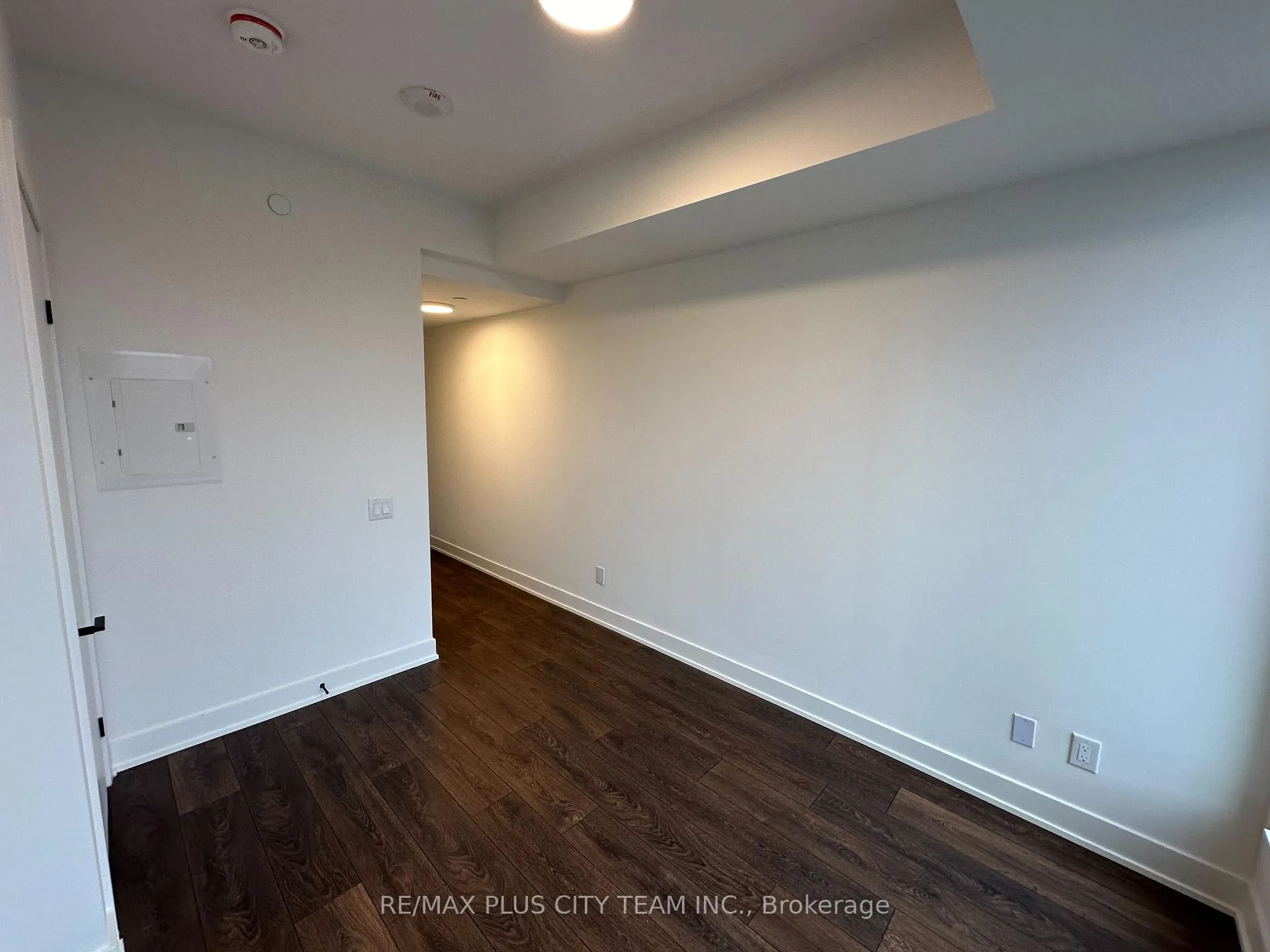 Photo 9 of Unit 212, 1285 Queen Street E, Toronto, Greenwood-Coxwell — HOMEH