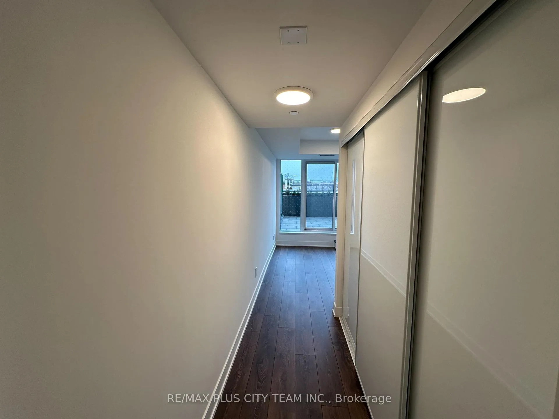 Photo 11 of Unit 212, 1285 Queen Street E, Toronto, Greenwood-Coxwell — HOMEH