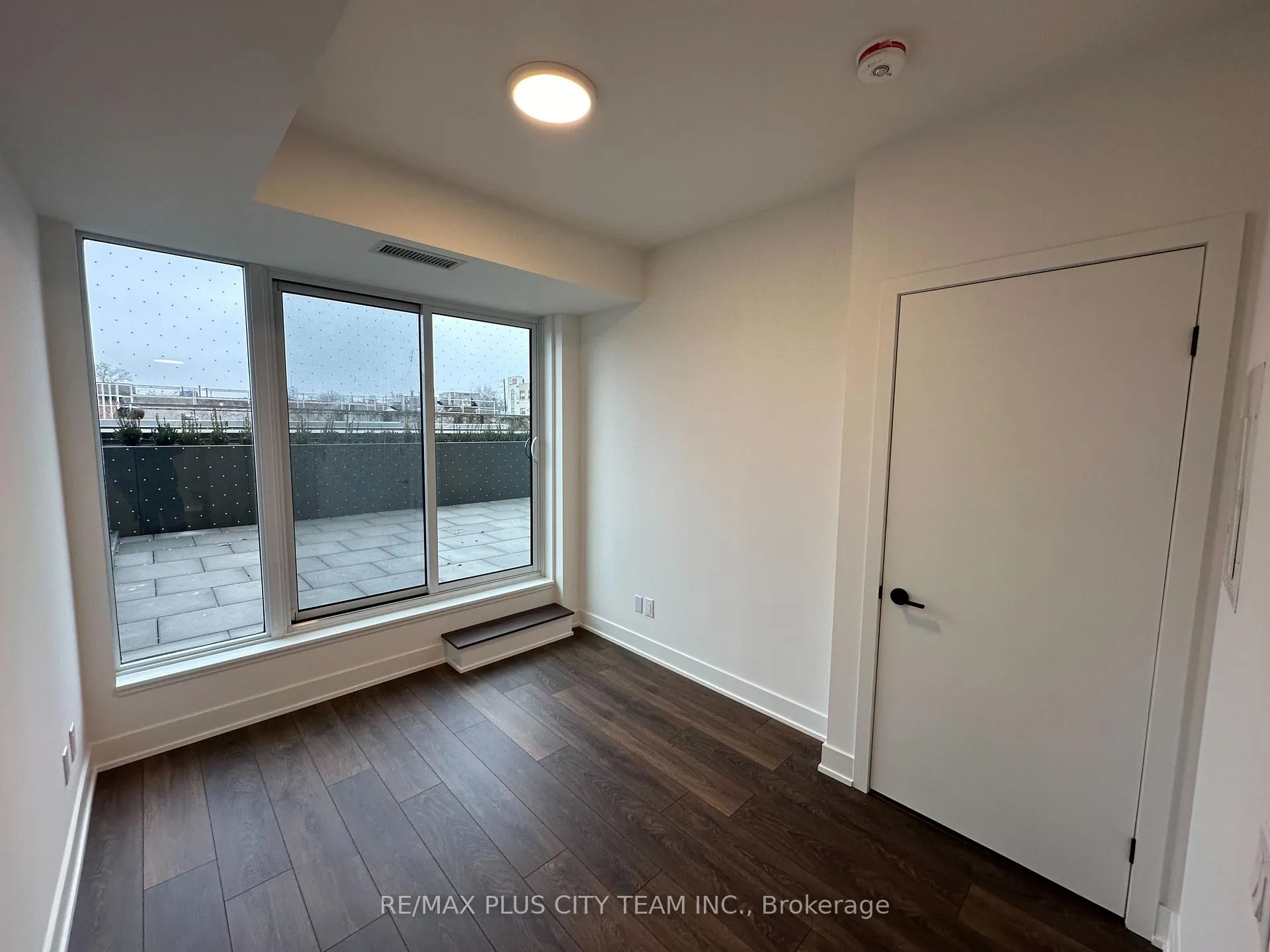 Photo 12 of Unit 212, 1285 Queen Street E, Toronto, Greenwood-Coxwell — HOMEH