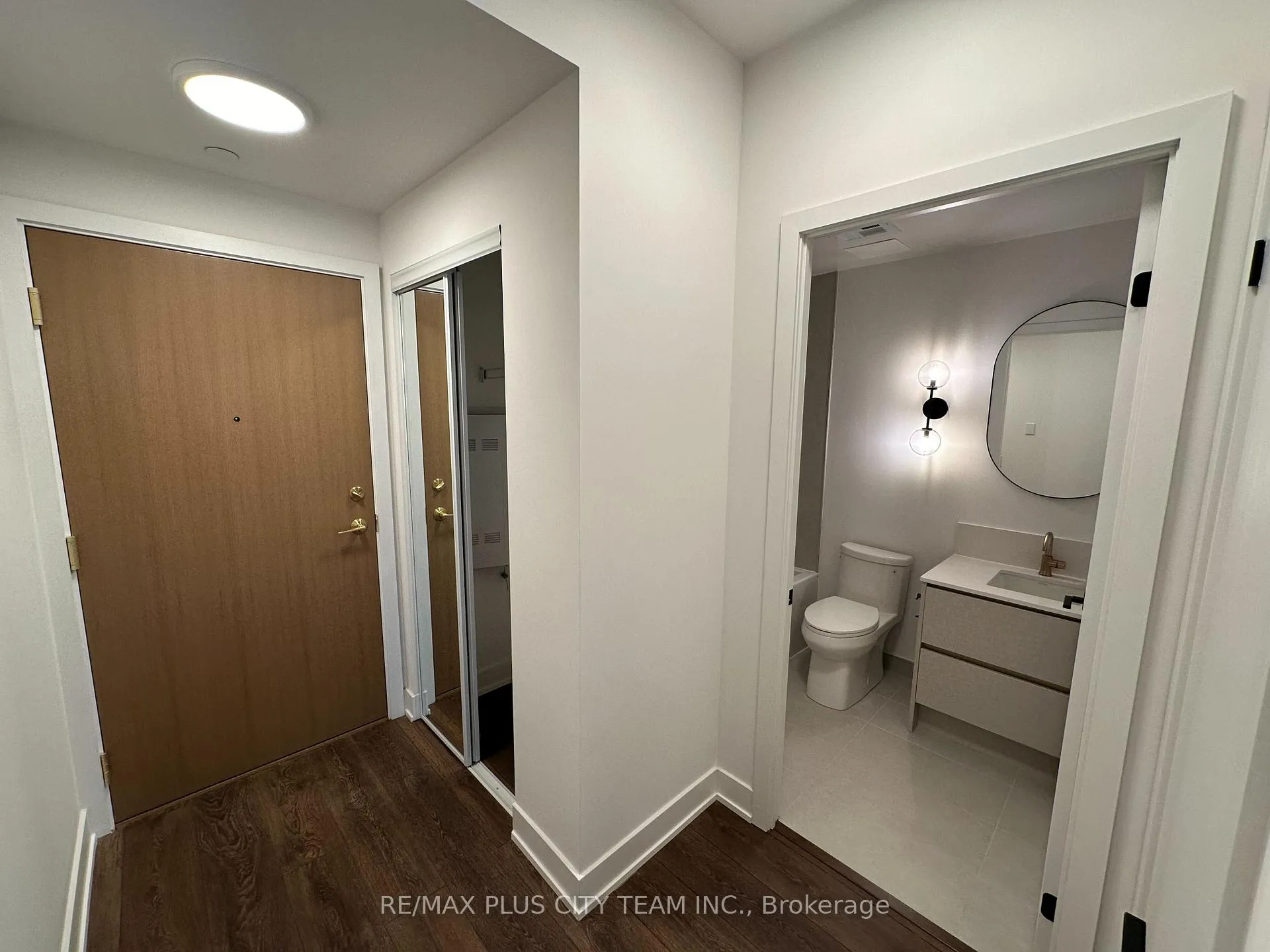 Photo 15 of Unit 212, 1285 Queen Street E, Toronto, Greenwood-Coxwell — HOMEH