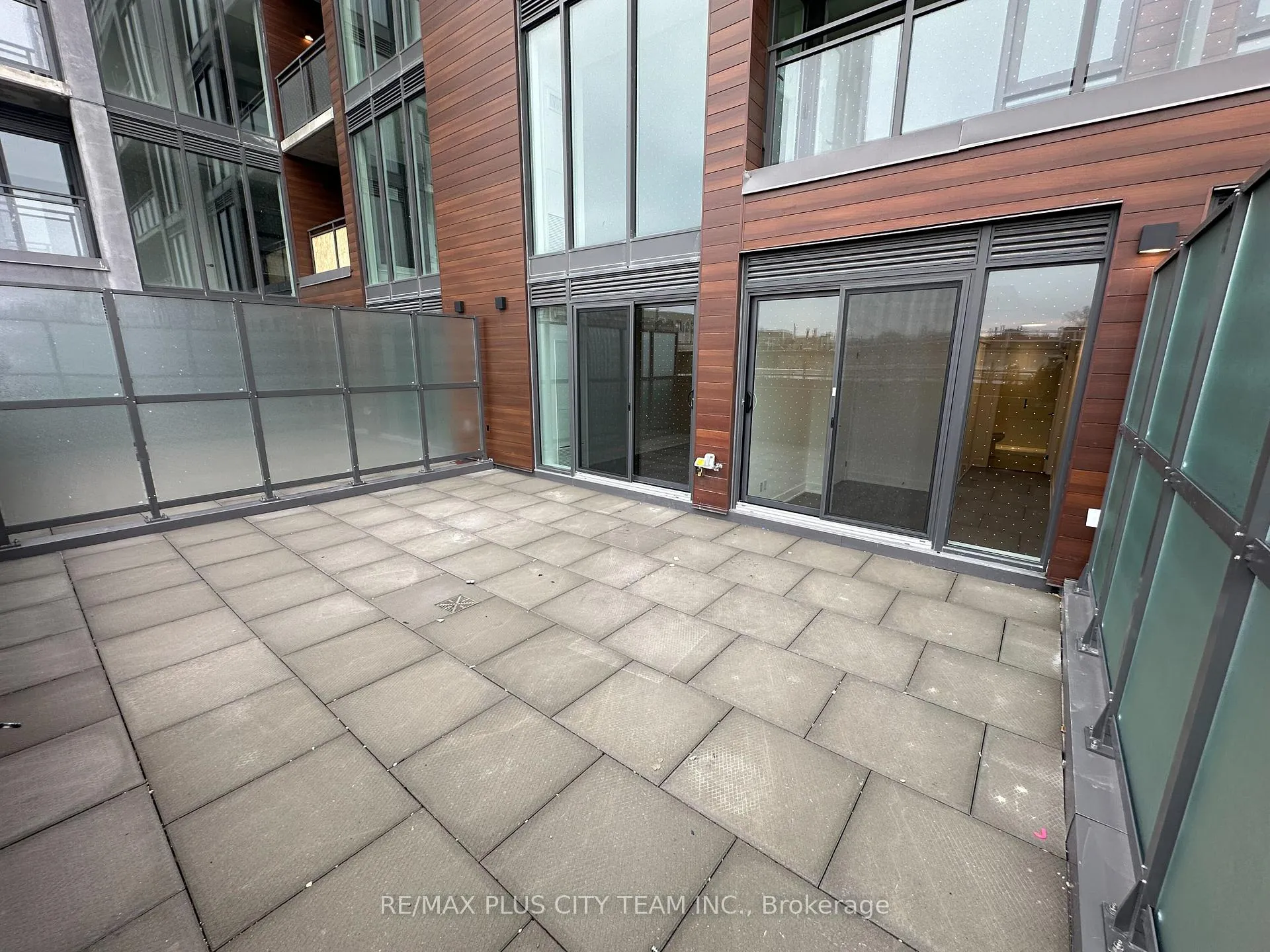 Photo 20 of Unit 212, 1285 Queen Street E, Toronto, Greenwood-Coxwell — HOMEH
