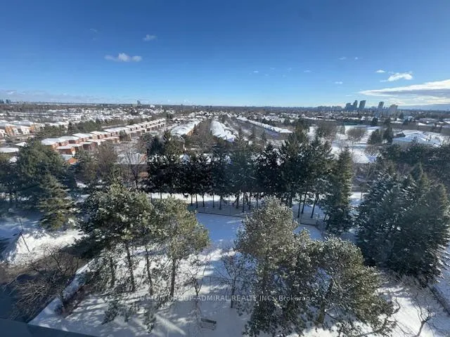 Photo 2 of Unit 803, 7601 Bathurst Street, Vaughan, Crestwood-Springfarm-Yorkhill — HOMEH