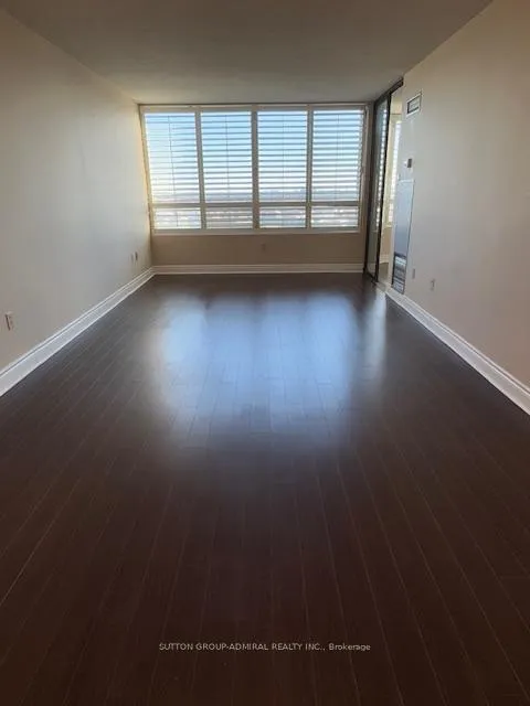 Photo 11 of Unit 803, 7601 Bathurst Street, Vaughan, Crestwood-Springfarm-Yorkhill — HOMEH