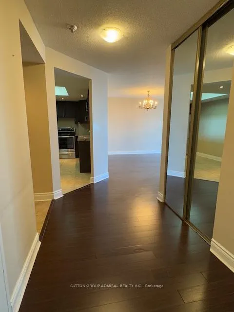 Photo 17 of Unit 803, 7601 Bathurst Street, Vaughan, Crestwood-Springfarm-Yorkhill — HOMEH