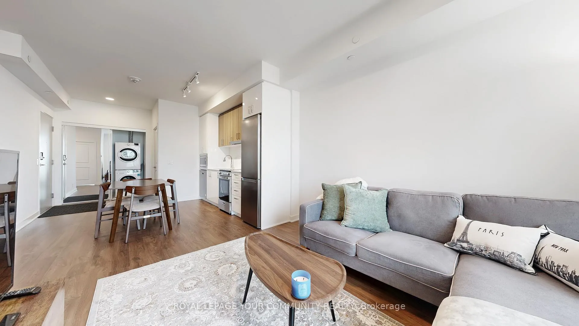 Photo 26 of Unit 2101, 30 Upper Mall Way, Vaughan, Brownridge — HOMEH