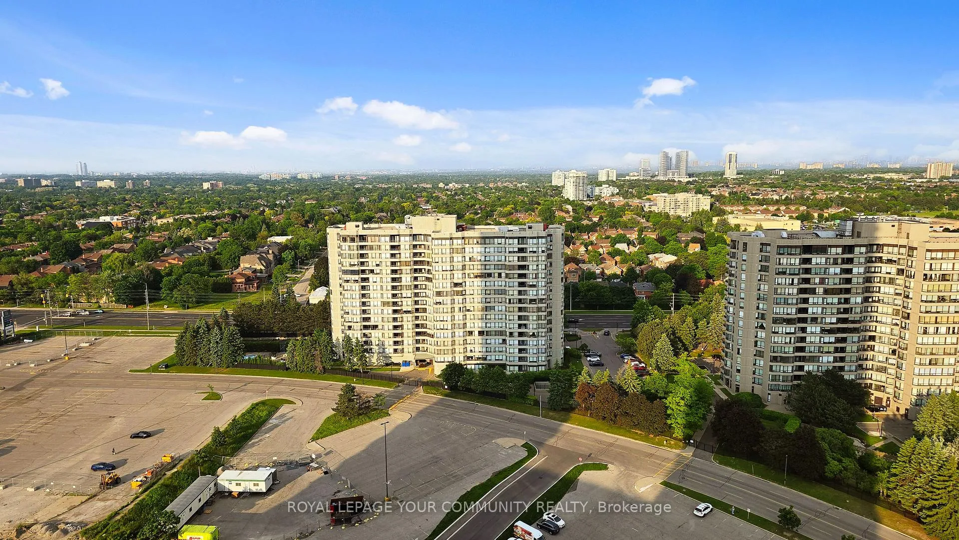 Photo 34 of Unit 2101, 30 Upper Mall Way, Vaughan, Brownridge — HOMEH