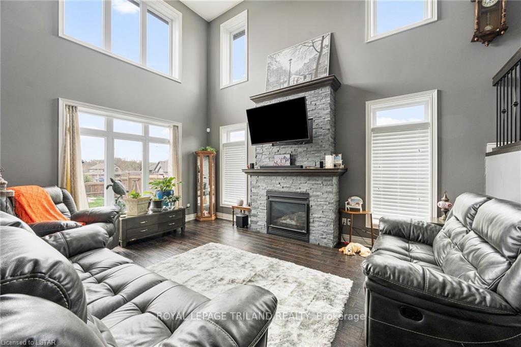 Photo 4 of 36 Brenmar Crescent, Central Elgin, Belmont — HOMEH