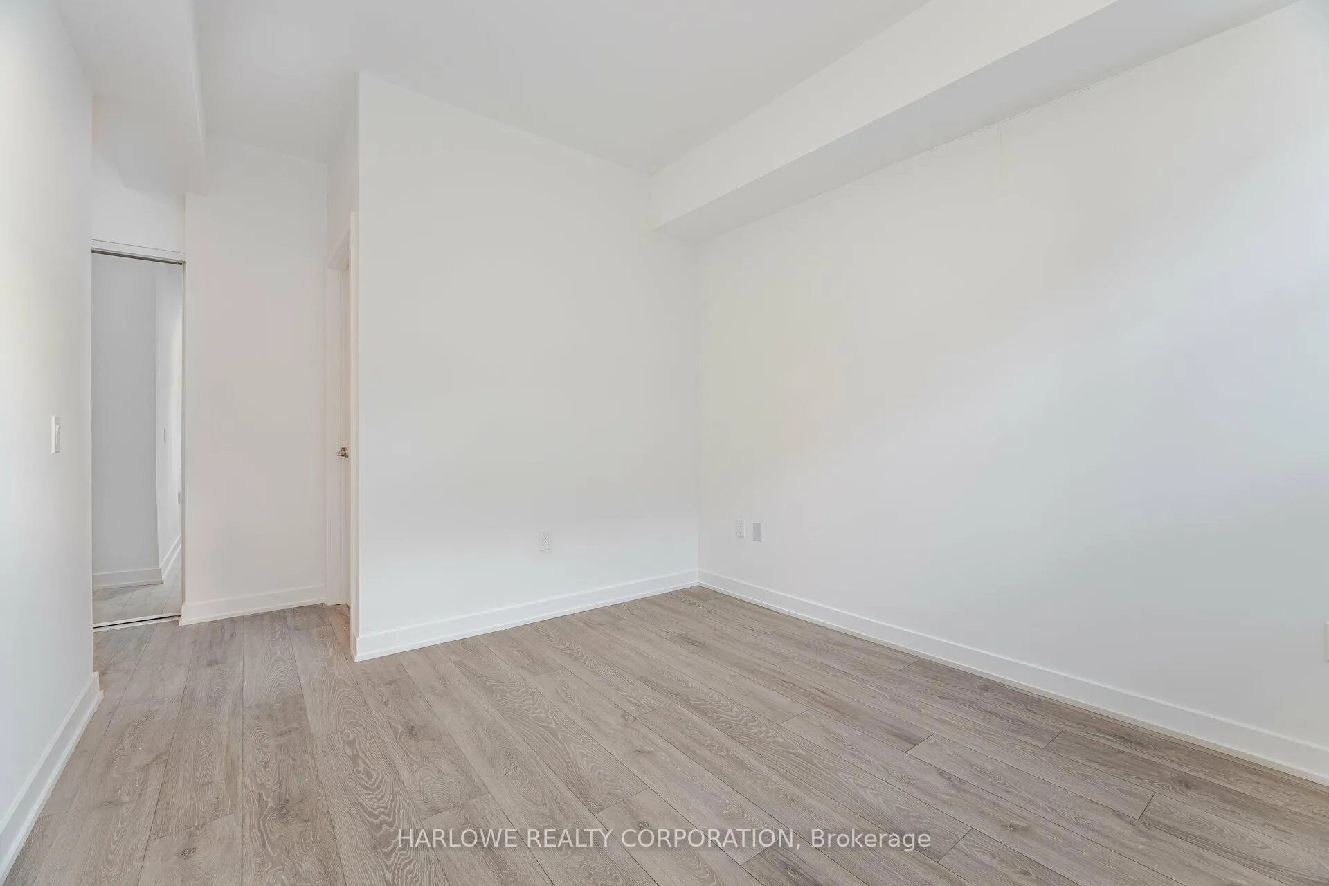 Photo 6 of Unit 342 E, 1610 Charles Street E, Whitby, Port Whitby — HOMEH
