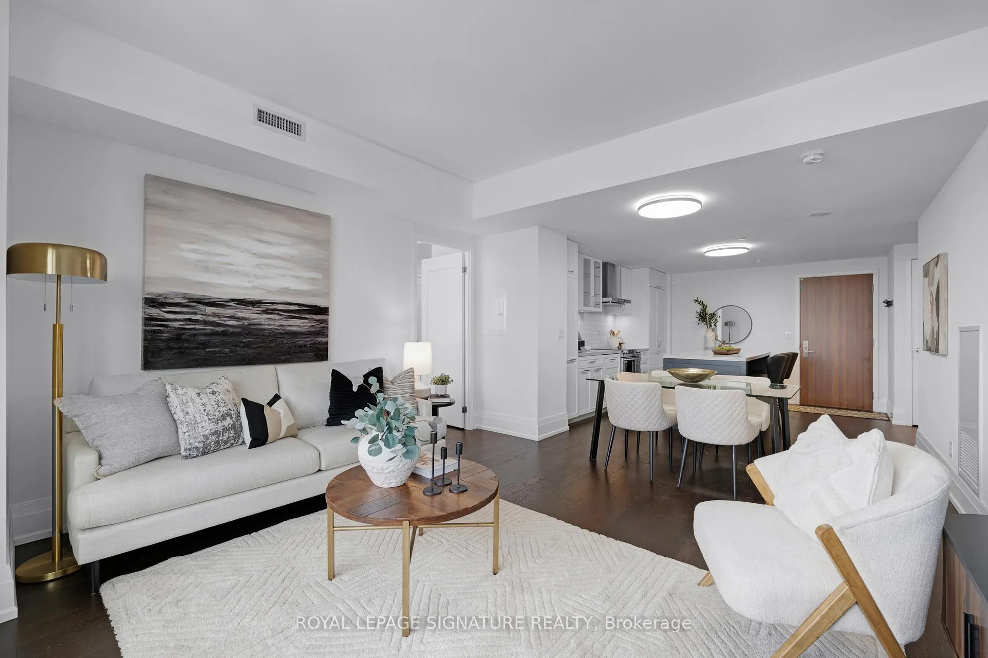 Photo 5 of Unit 402, 25 Malcolm Road, Toronto, Leaside — HOMEH