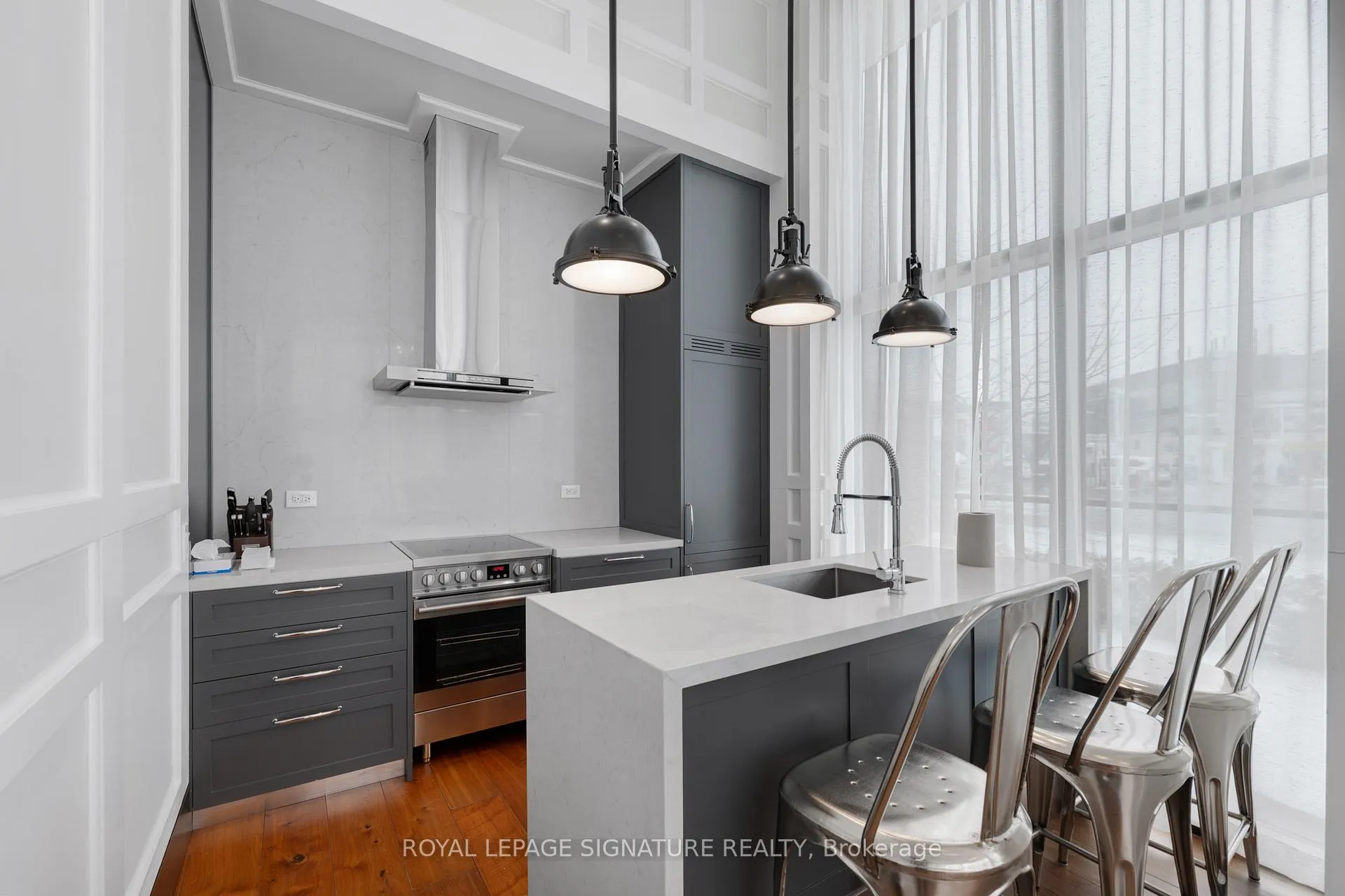 Photo 24 of Unit 402, 25 Malcolm Road, Toronto, Leaside — HOMEH