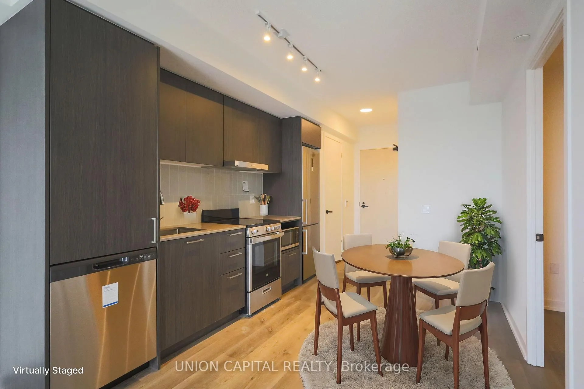 Photo 4 of Unit 3007, 195 Commerce Street, Vaughan, Vaughan Corporate Centre — HOMEH