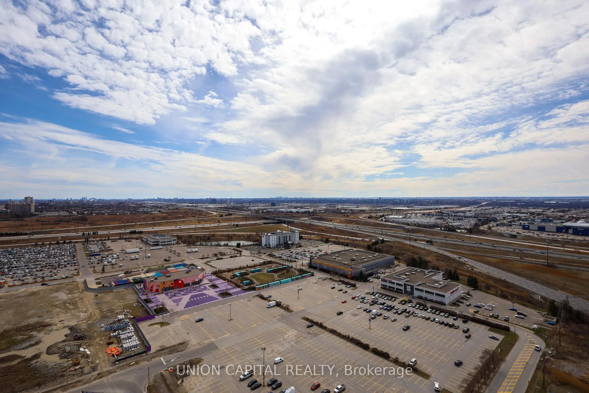 Photo 19 of Unit 3007, 195 Commerce Street, Vaughan, Vaughan Corporate Centre — HOMEH
