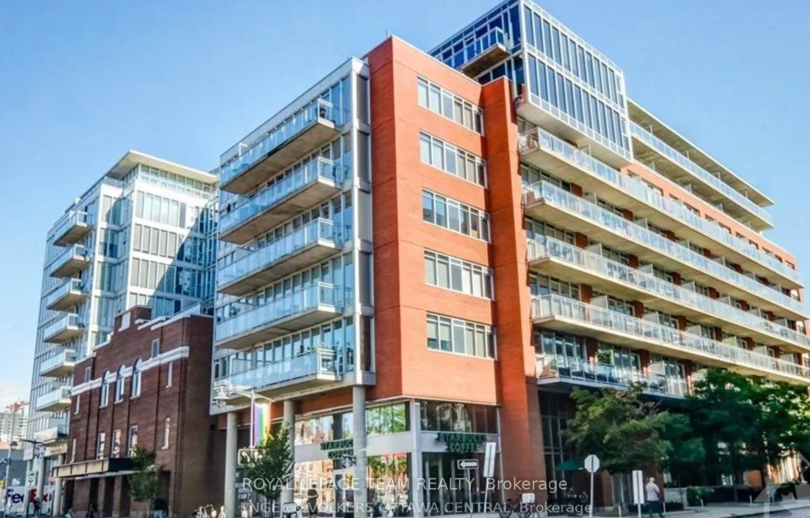 Front of Unit 618, 349 Mcleod Street