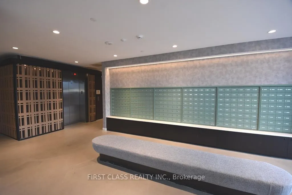 Photo 4 of Unit 1205, 474 Caldari Road, Vaughan, Concord — HOMEH