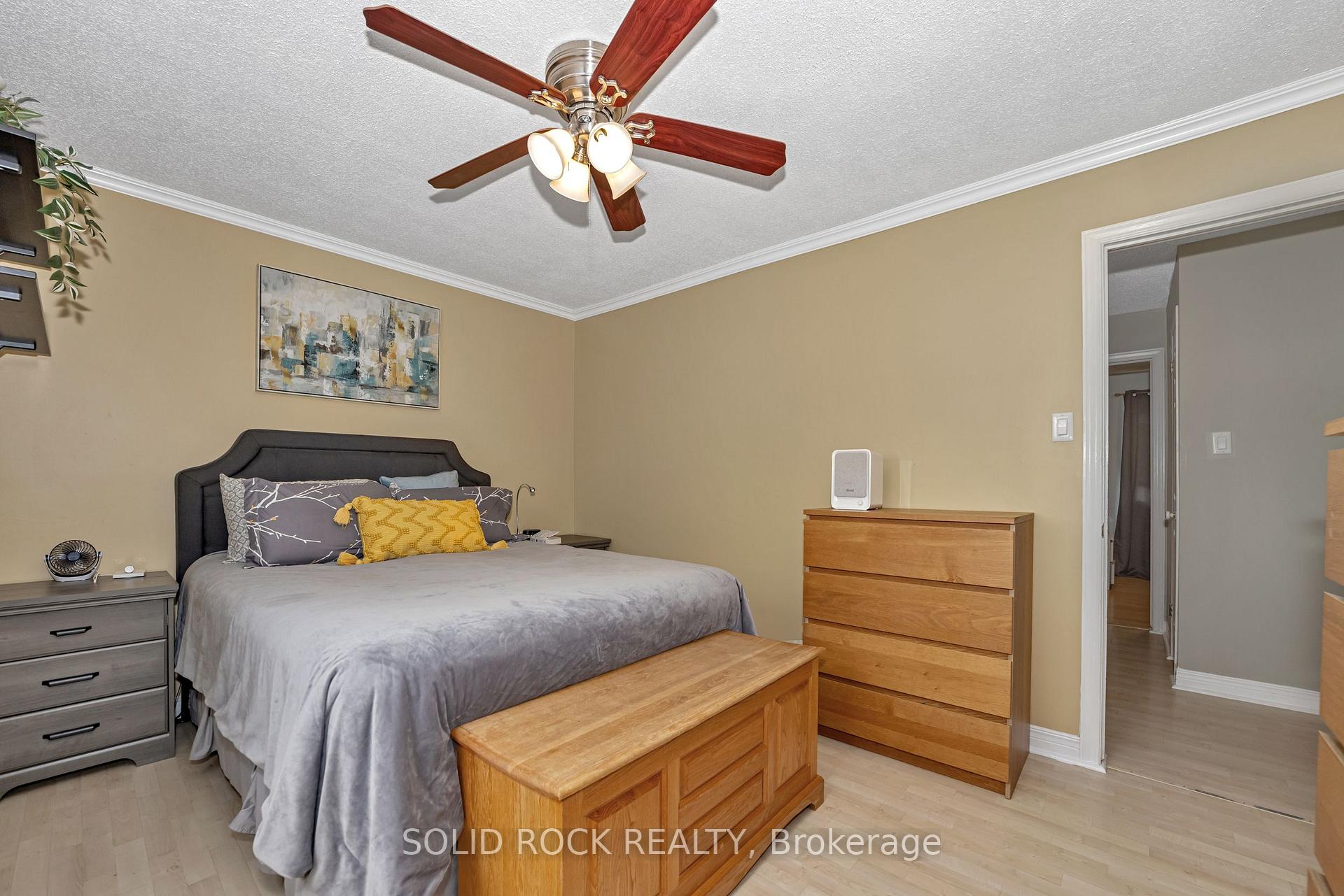 Photo 18 of 37 Grenadier Way, Ottawa, Barrhaven - Longfields — HOMEH