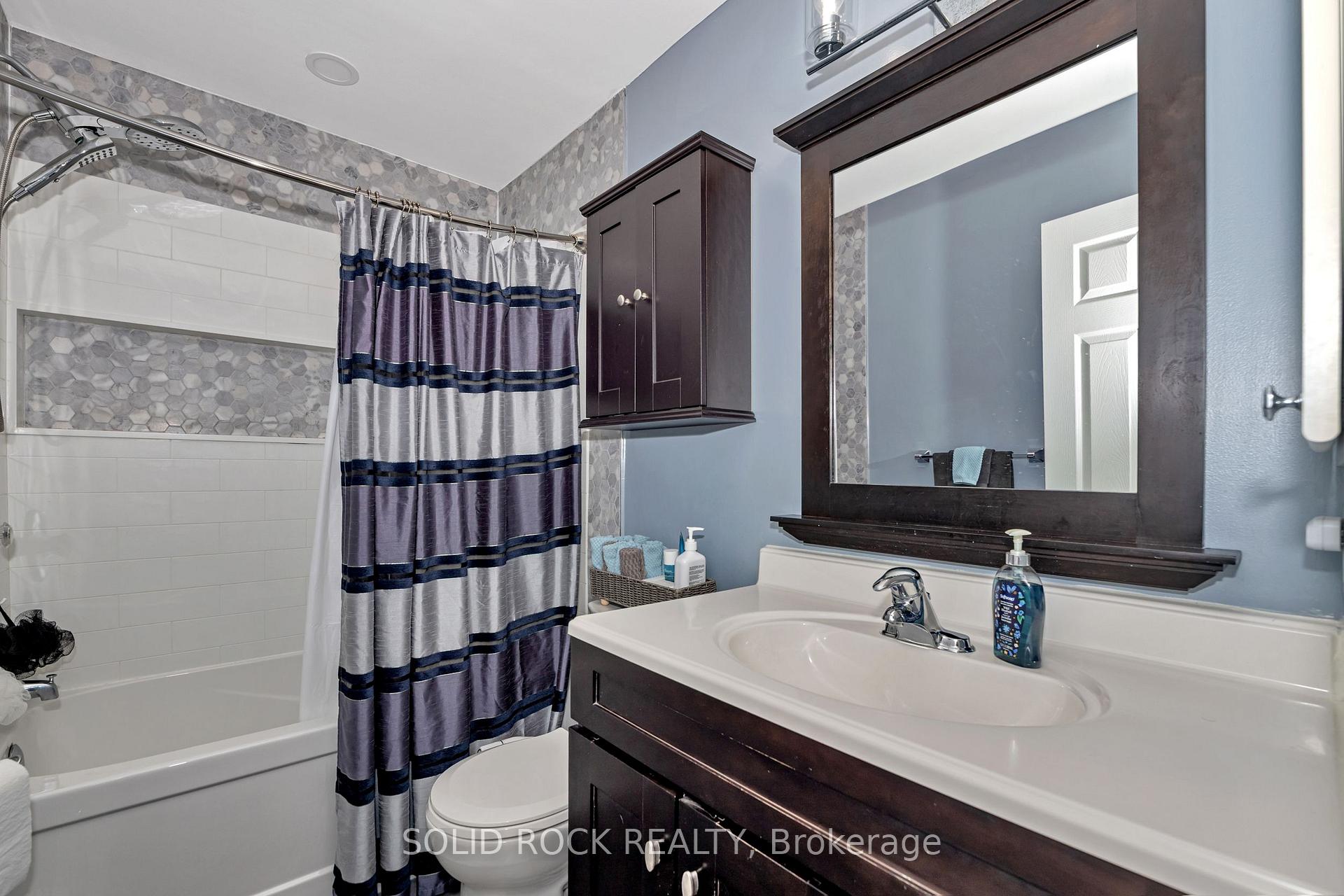Photo 19 of 37 Grenadier Way, Ottawa, Barrhaven - Longfields — HOMEH