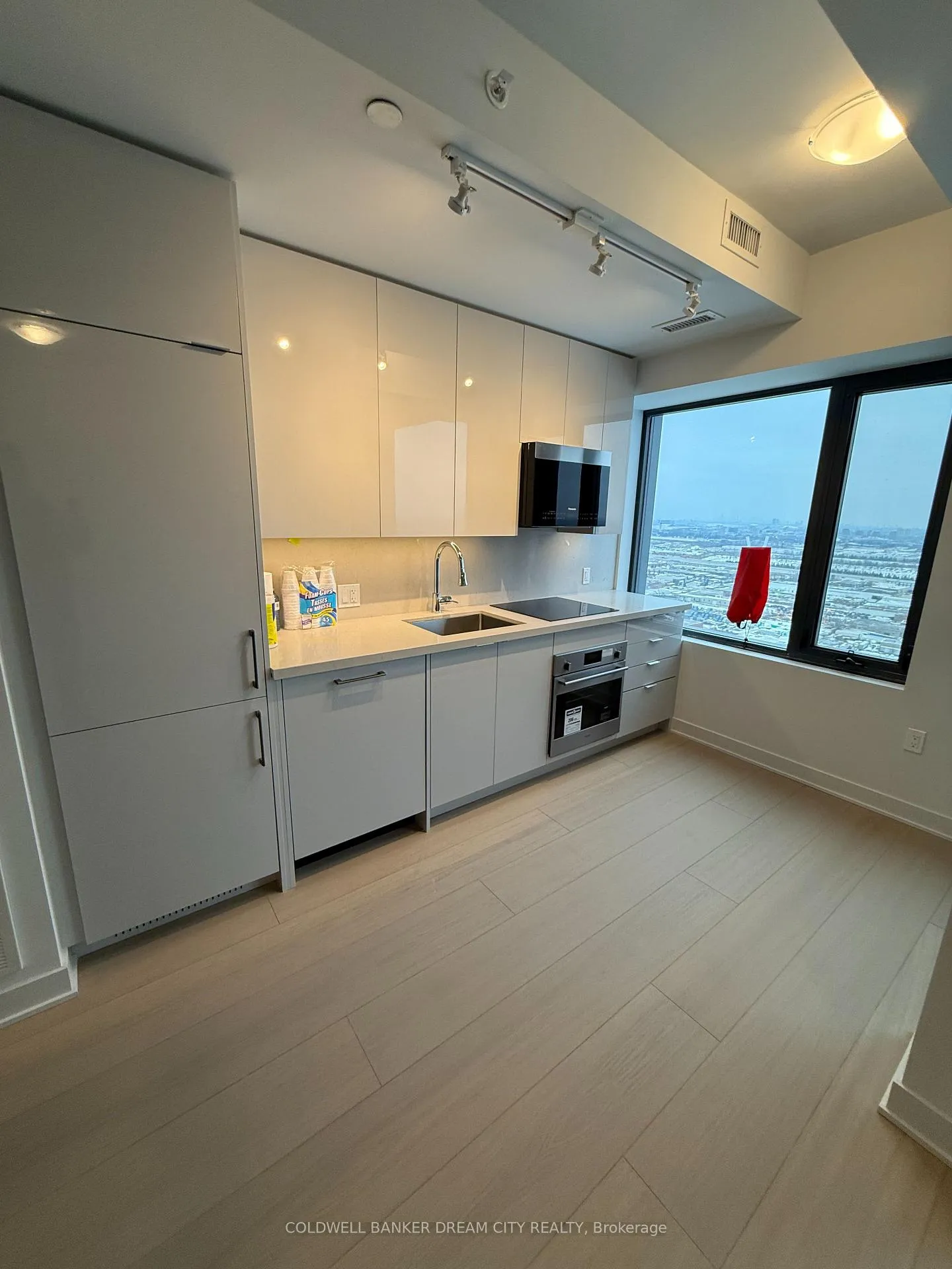 Photo 3 of Unit 2908, 2920 Highway 7 Road W, Vaughan, Concord — HOMEH