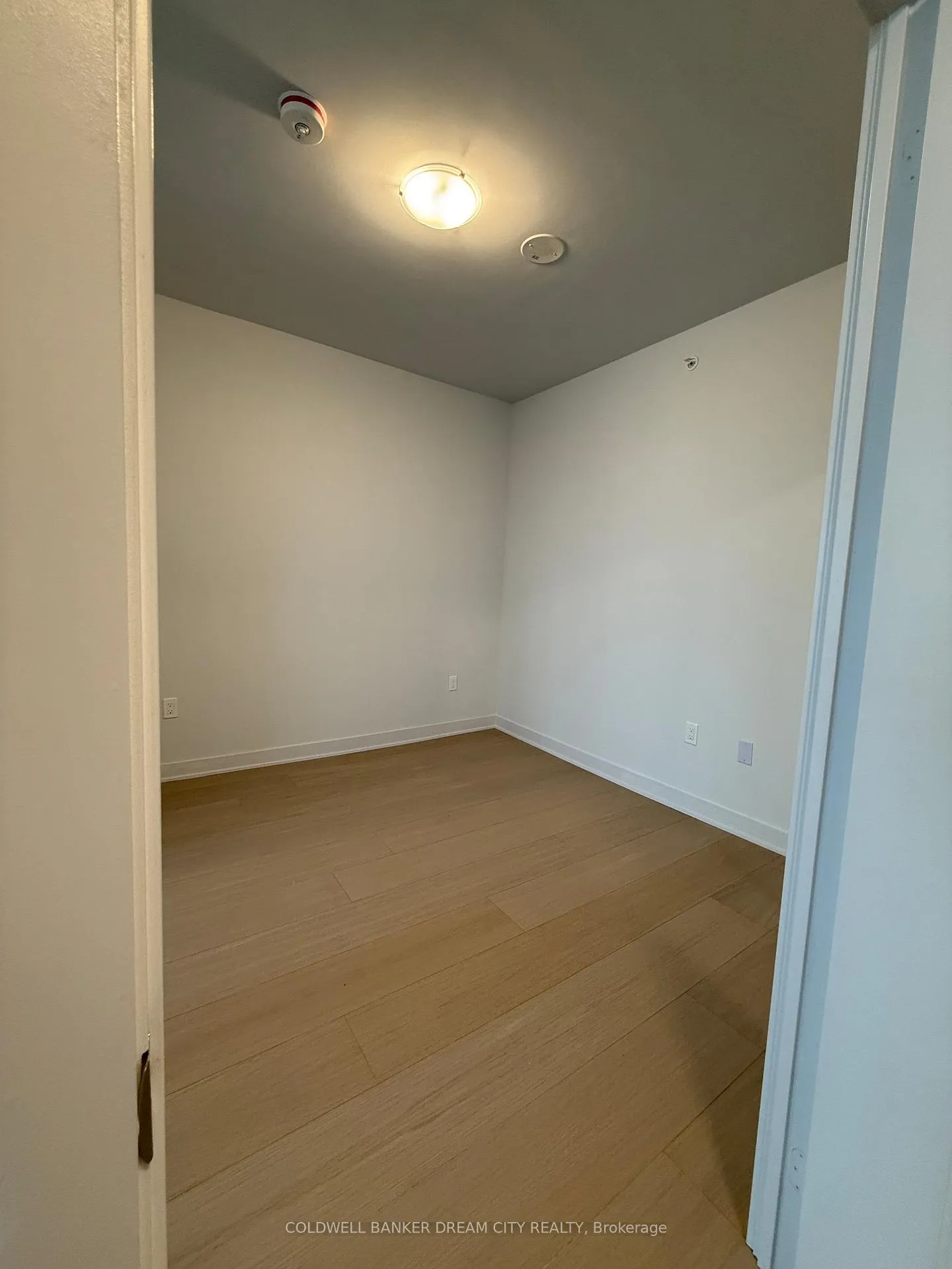 Photo 9 of Unit 2908, 2920 Highway 7 Road W, Vaughan, Concord — HOMEH