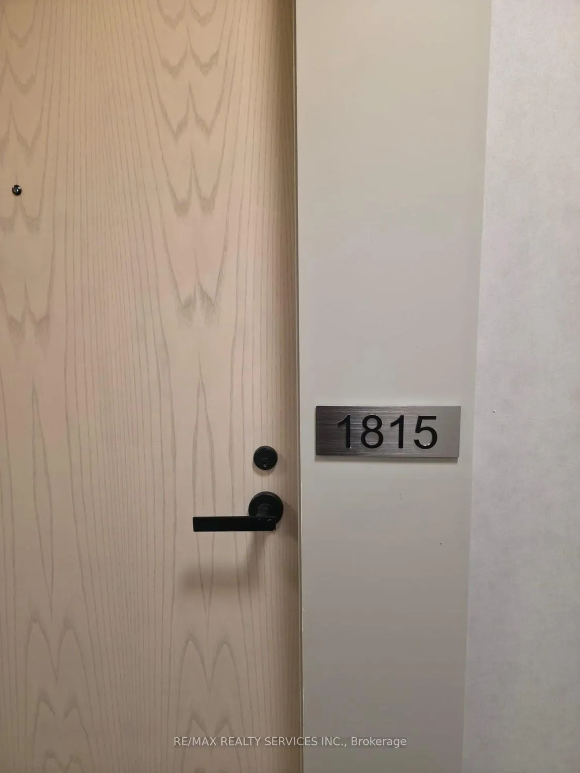 Photo 3 of Unit 1815, 28 Interchange Way, Vaughan, Vaughan Corporate Centre — HOMEH