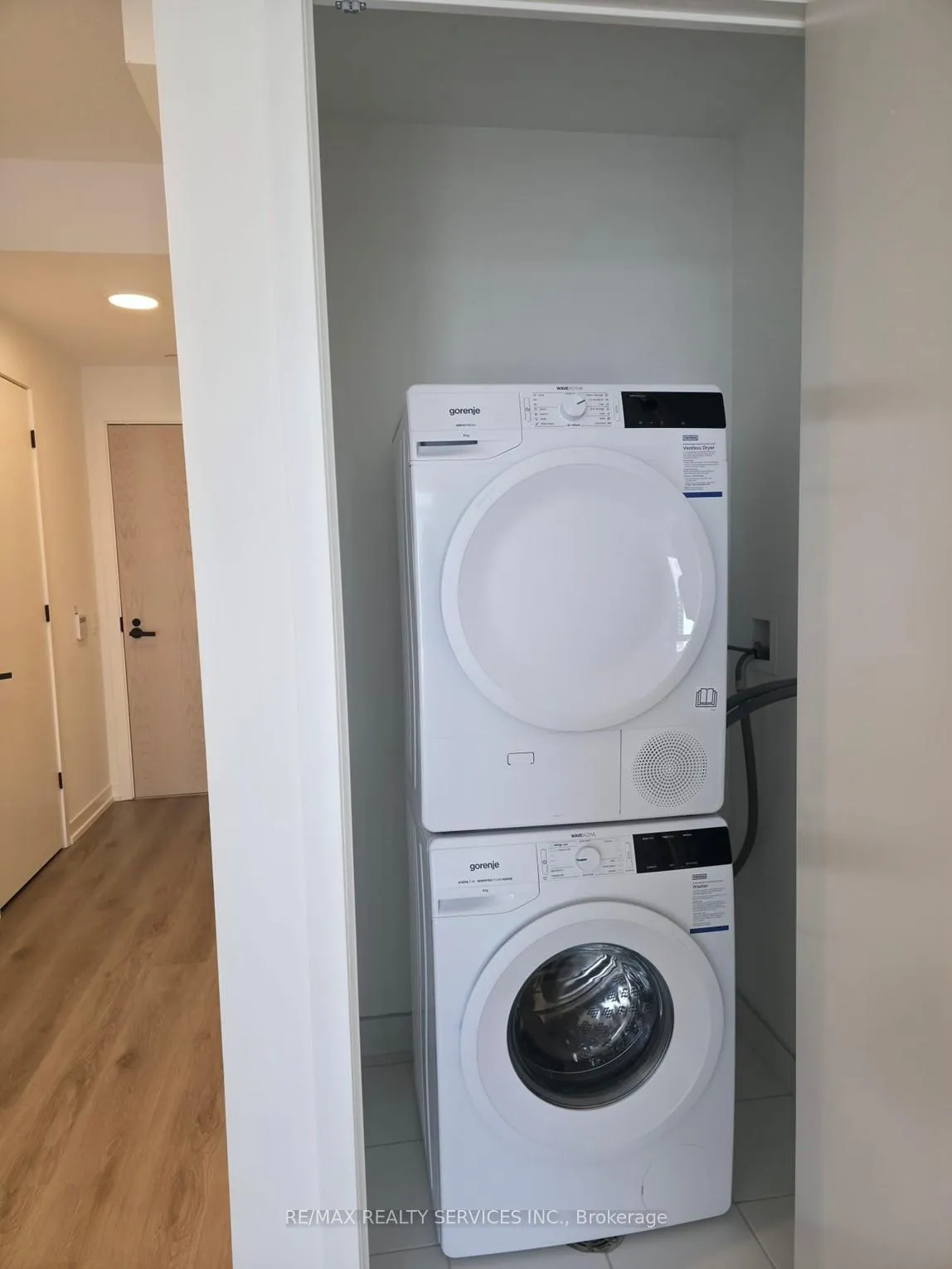 Photo 4 of Unit 1815, 28 Interchange Way, Vaughan, Vaughan Corporate Centre — HOMEH