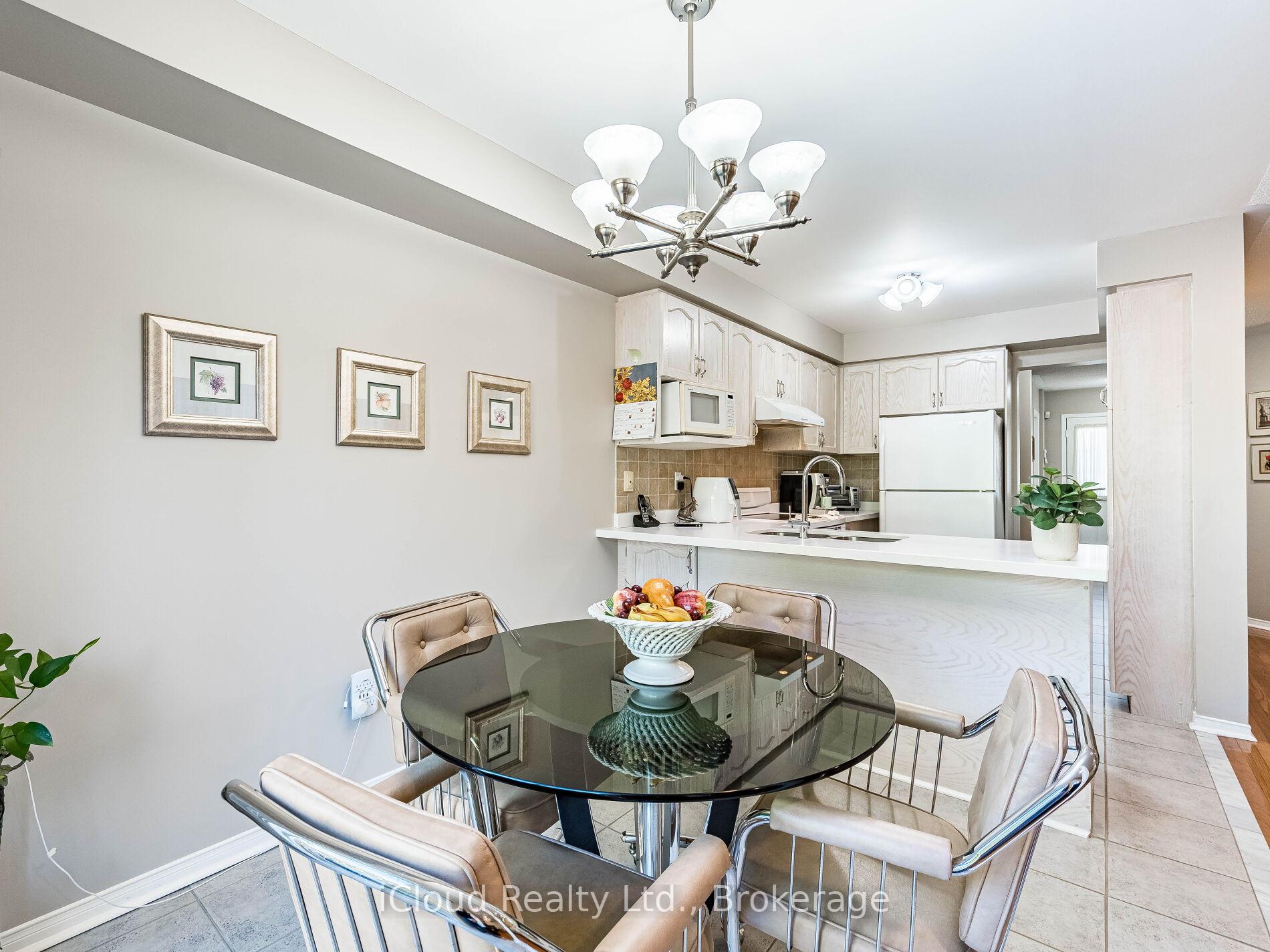 Photo 17 of 82 Hanton Crescent, Caledon, Bolton East — HOMEH