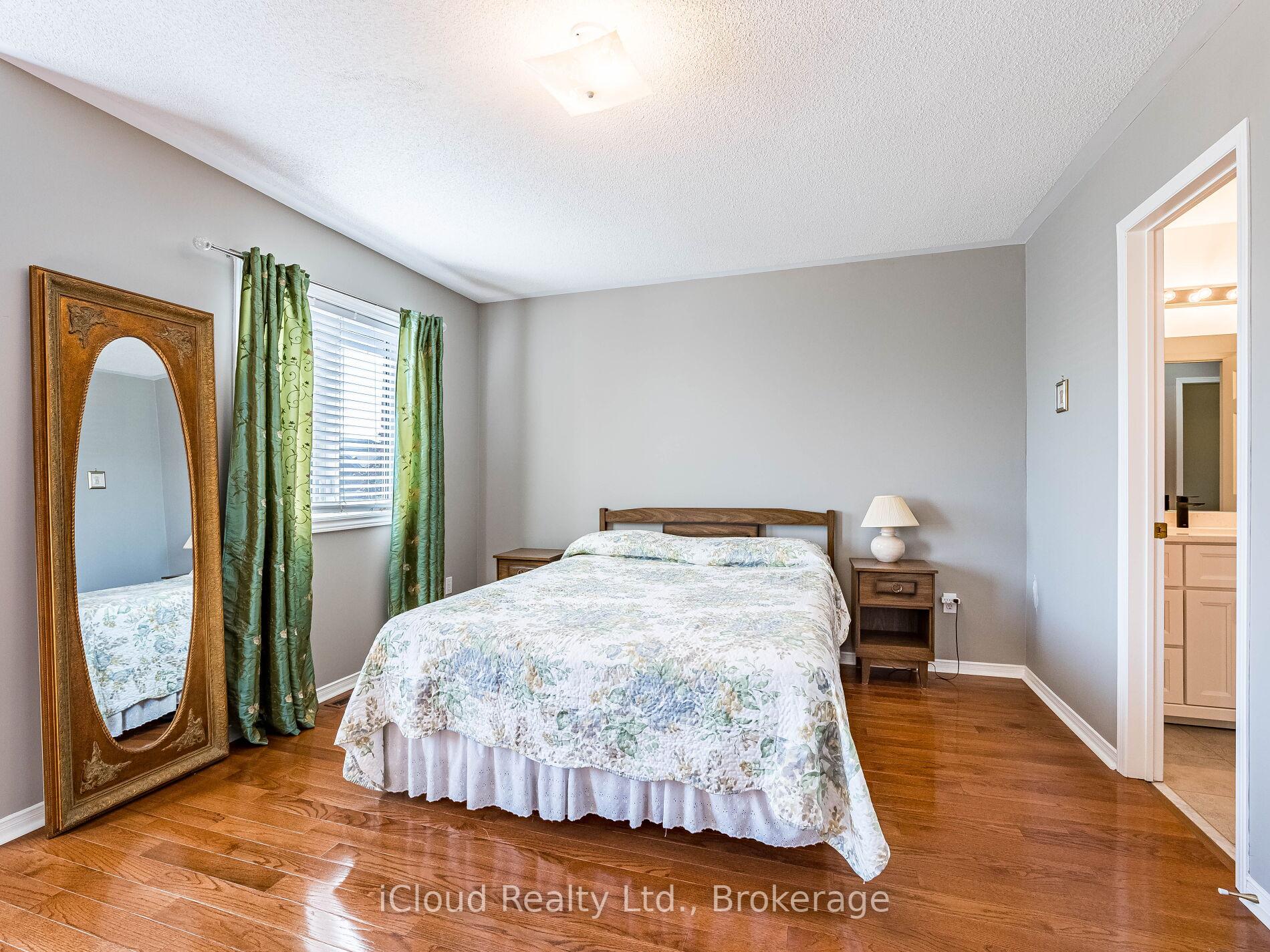 Photo 24 of 82 Hanton Crescent, Caledon, Bolton East — HOMEH