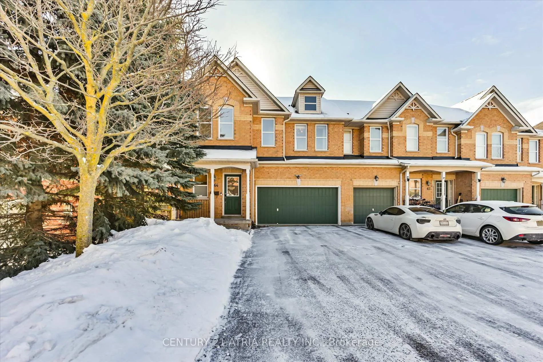 Photo 2 of 64 Drew Kelly Way, Markham, Buttonville — HOMEH