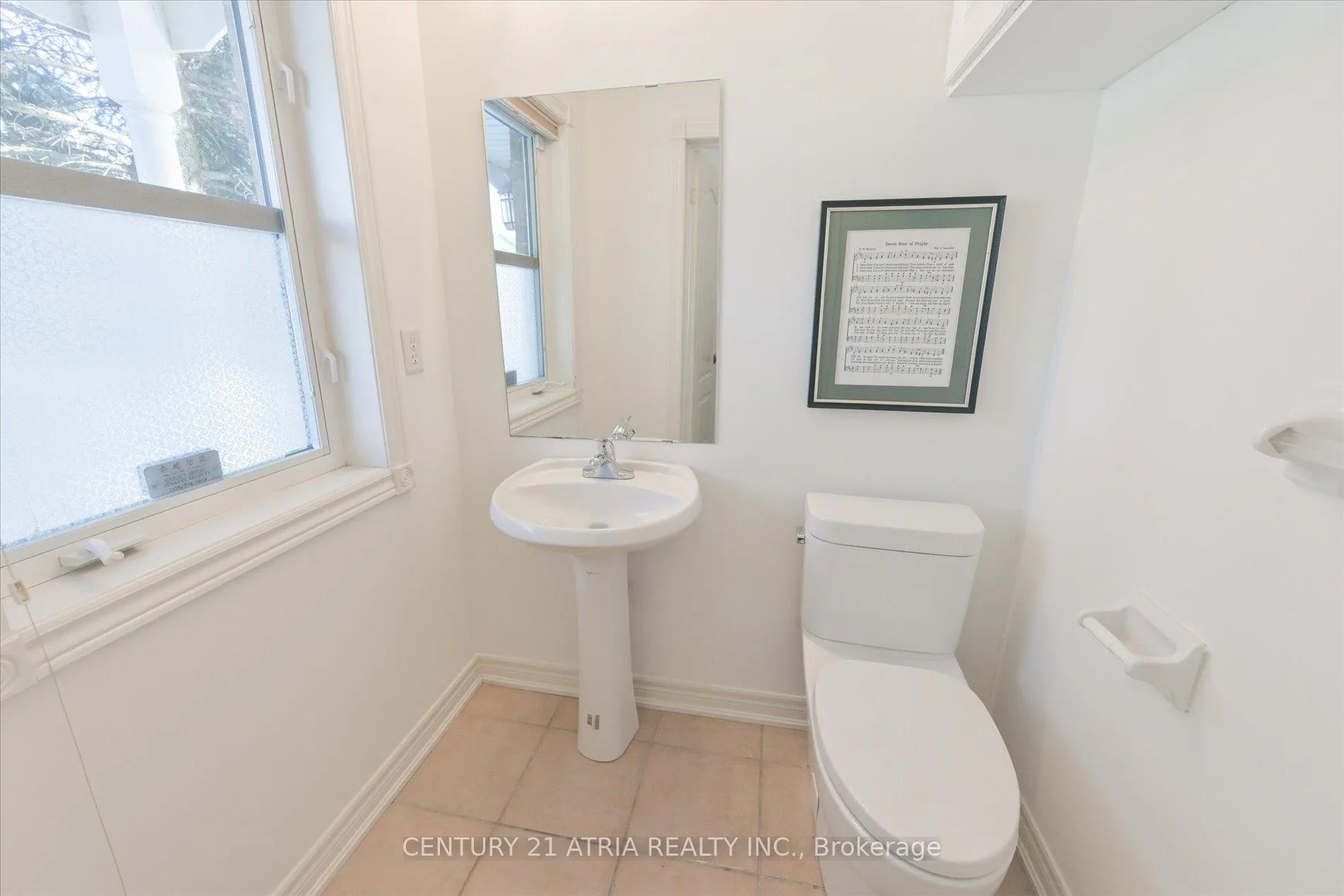 Photo 15 of 64 Drew Kelly Way, Markham, Buttonville — HOMEH