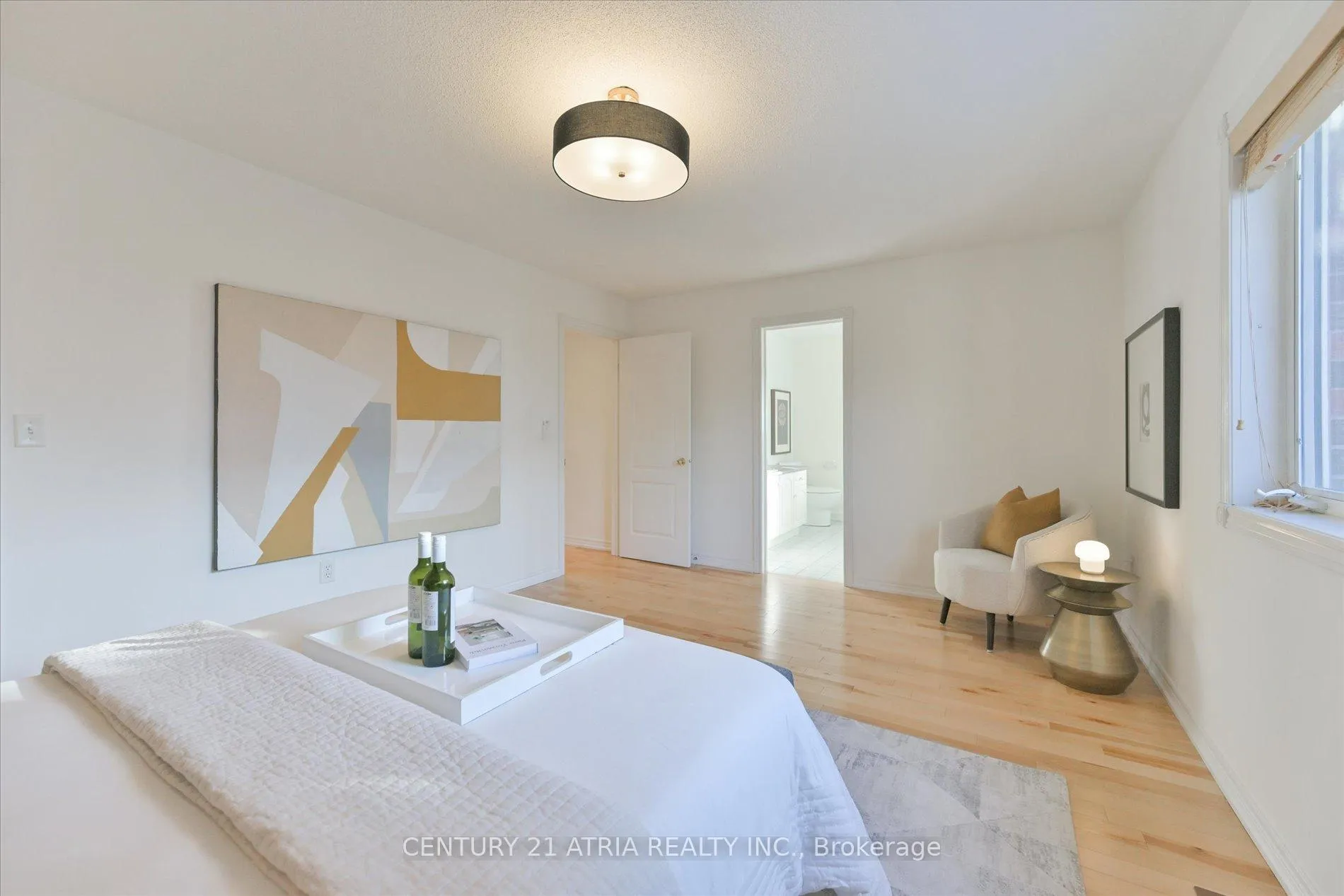 Photo 20 of 64 Drew Kelly Way, Markham, Buttonville — HOMEH