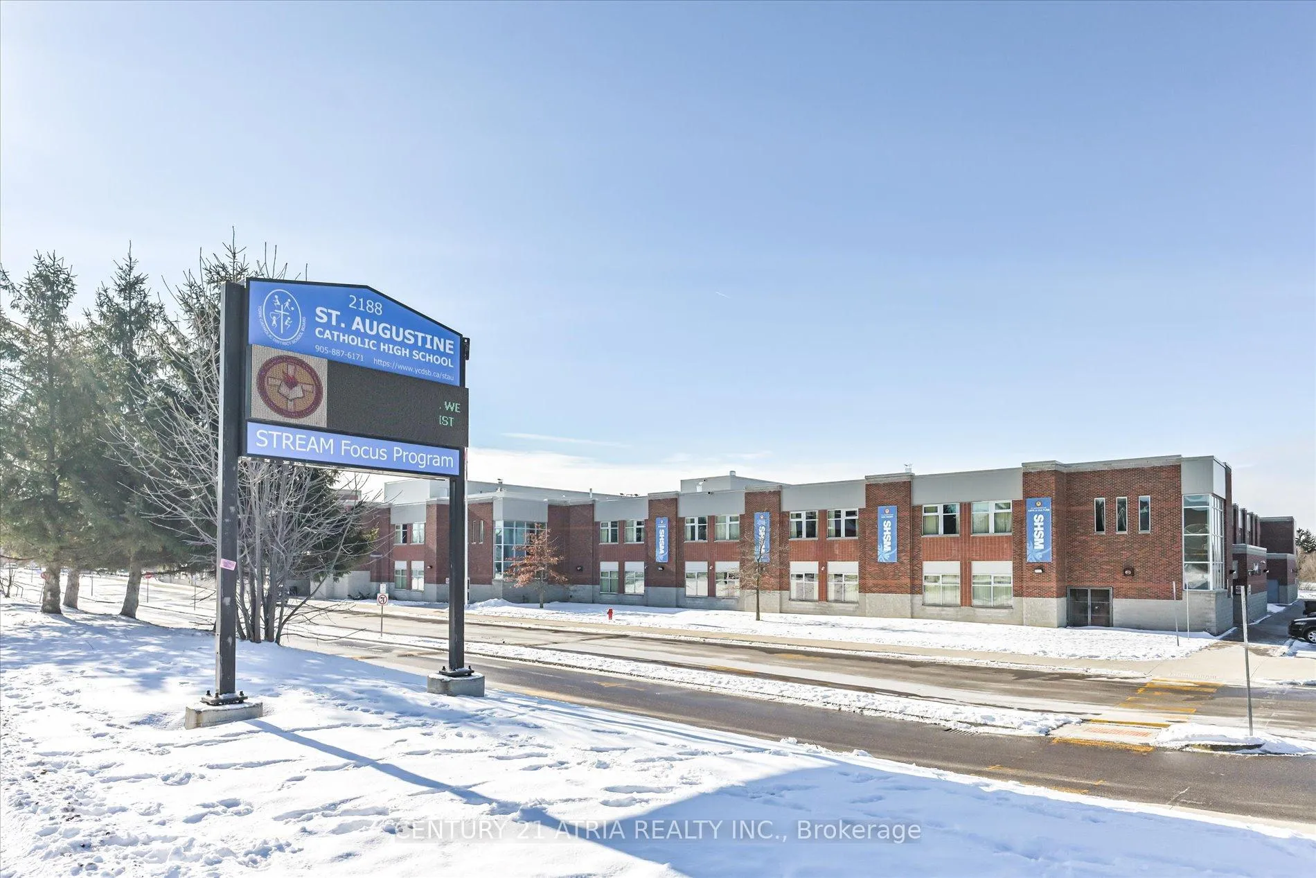 Photo 44 of 64 Drew Kelly Way, Markham, Buttonville — HOMEH