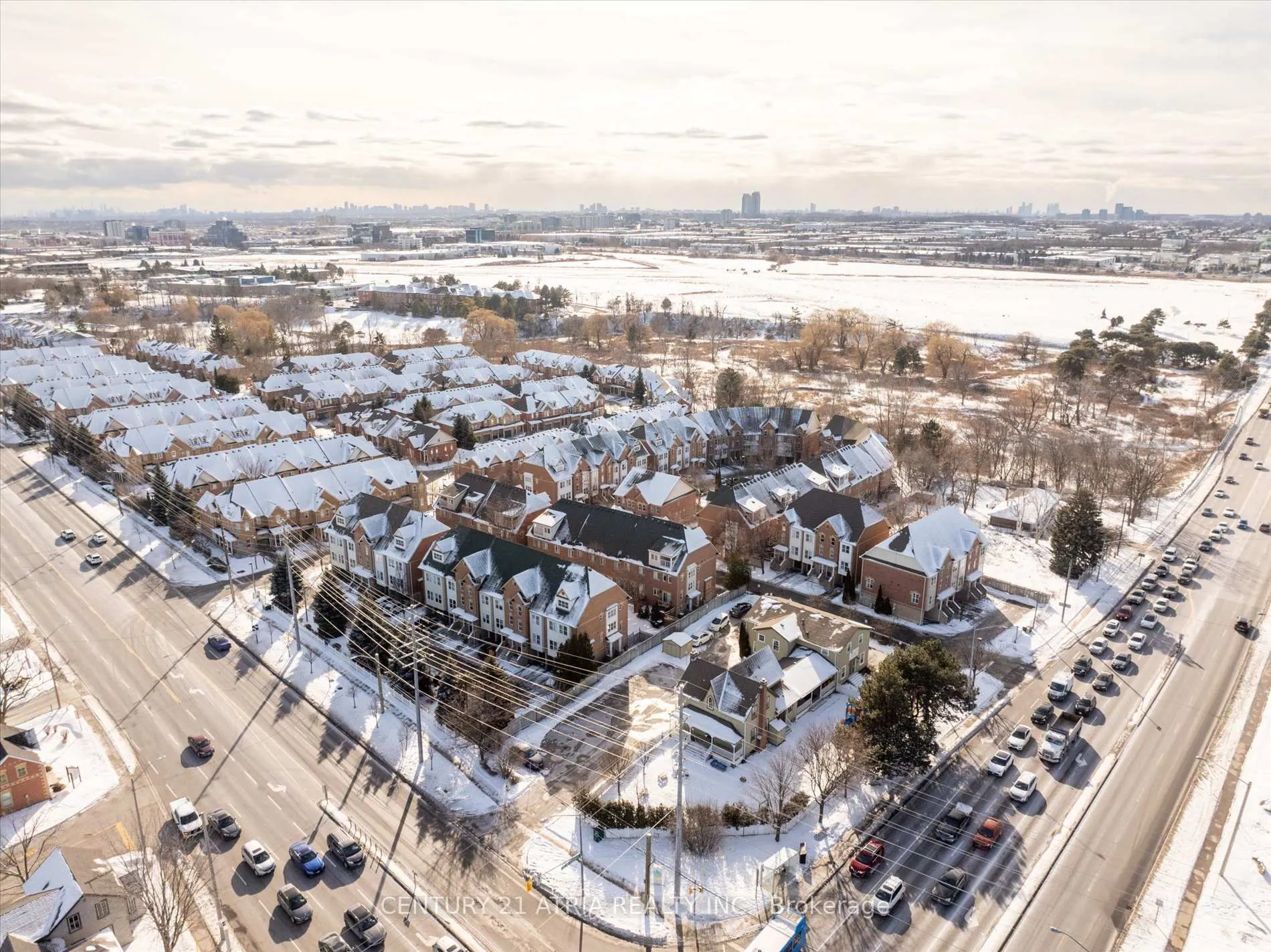 Photo 46 of 64 Drew Kelly Way, Markham, Buttonville — HOMEH