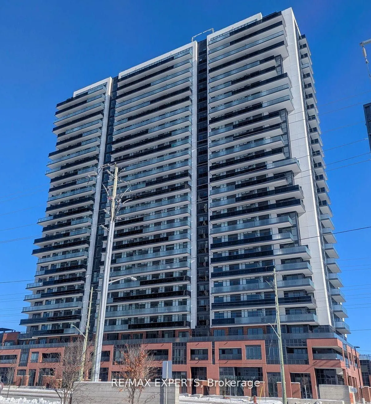 Front of Unit 2414, 2545 Simcoe Street N