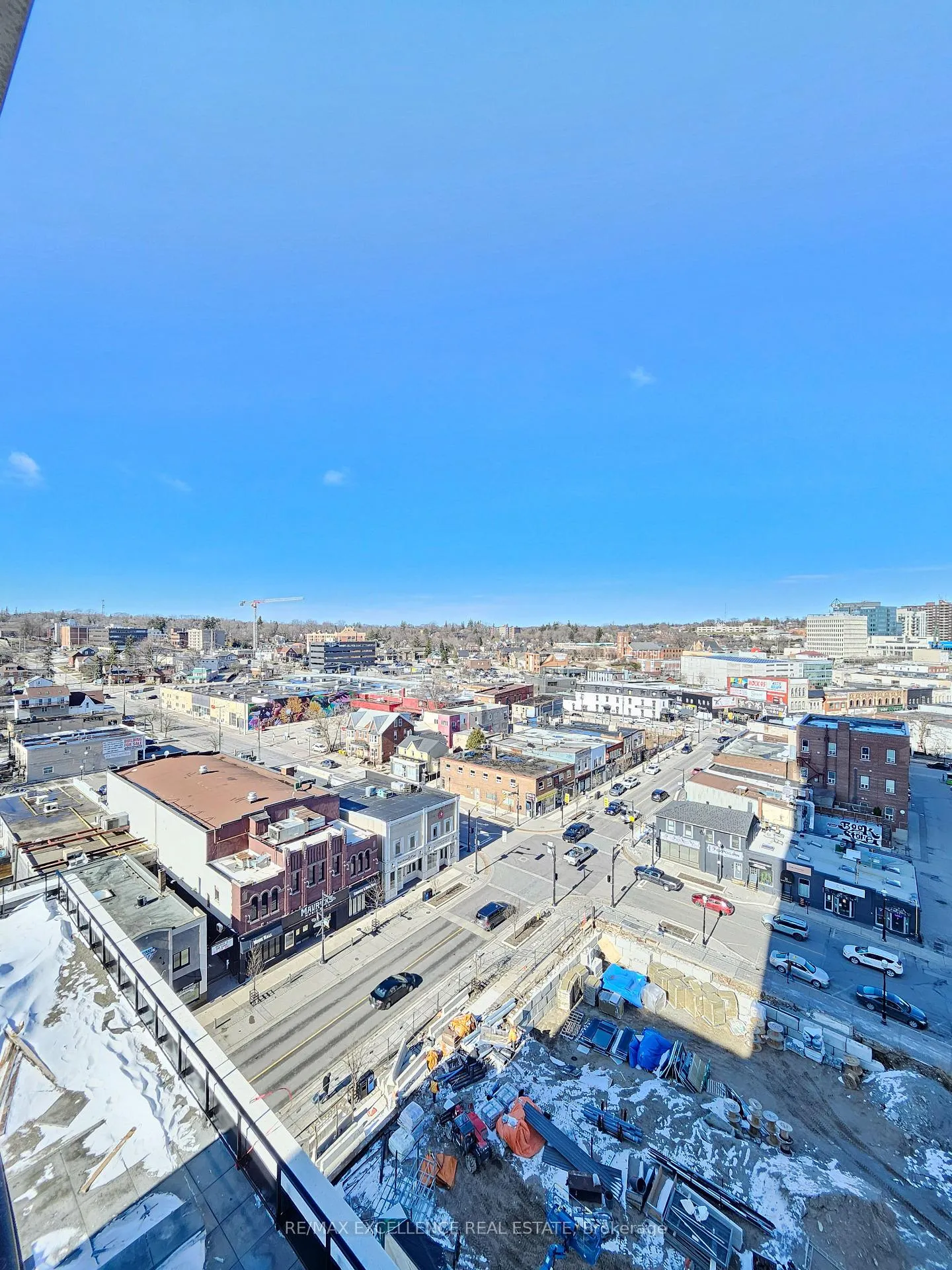 Photo 16 of Unit 905, 39 Mary Street, Barrie, City Centre — HOMEH