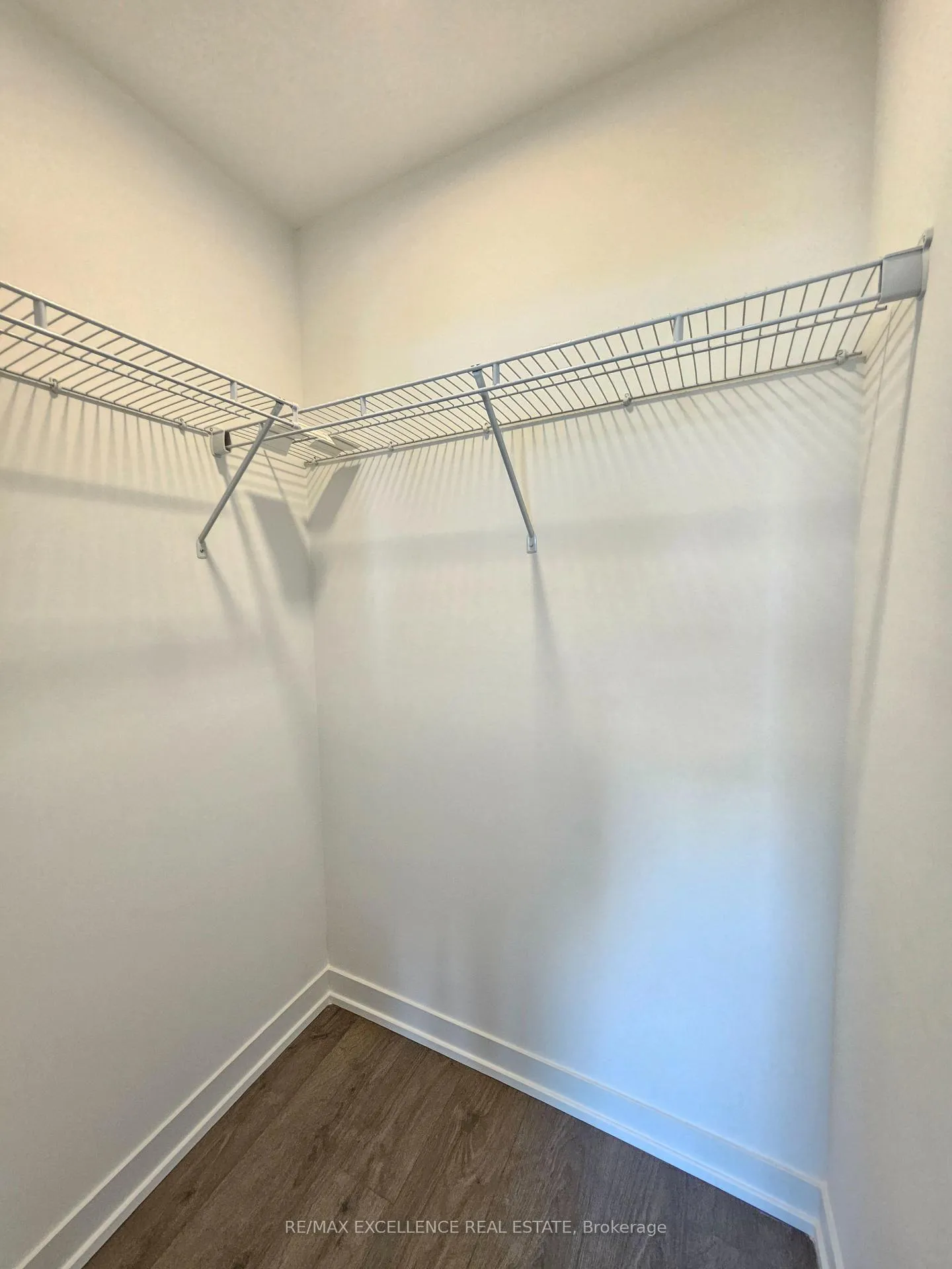 Photo 18 of Unit 905, 39 Mary Street, Barrie, City Centre — HOMEH