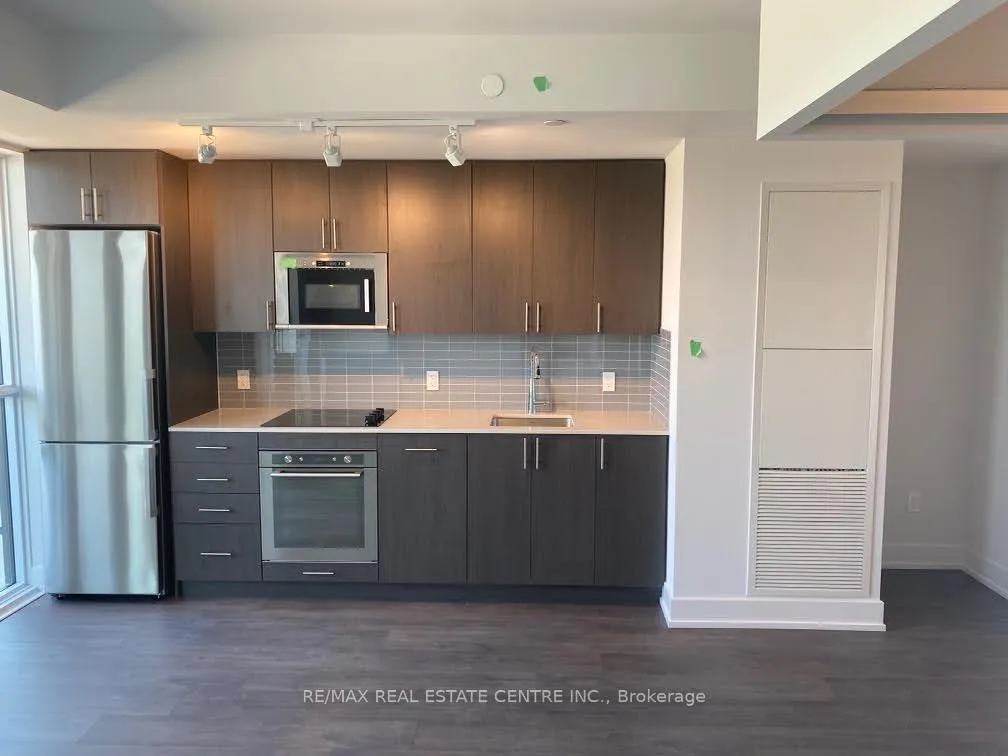 Photo 8 of Unit 1401, 2550 Simcoe Street, Oshawa, Windfields — HOMEH