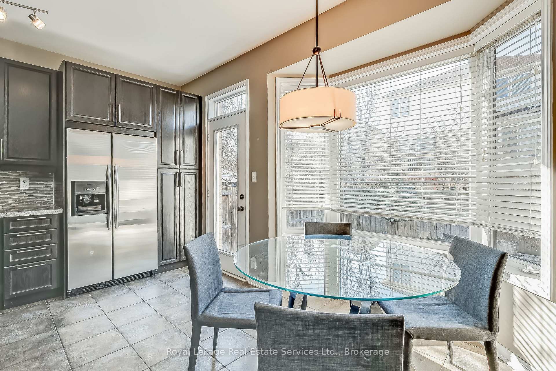 Photo 10 of 3188 Bunkerhill Place, Burlington, Alton — HOMEH