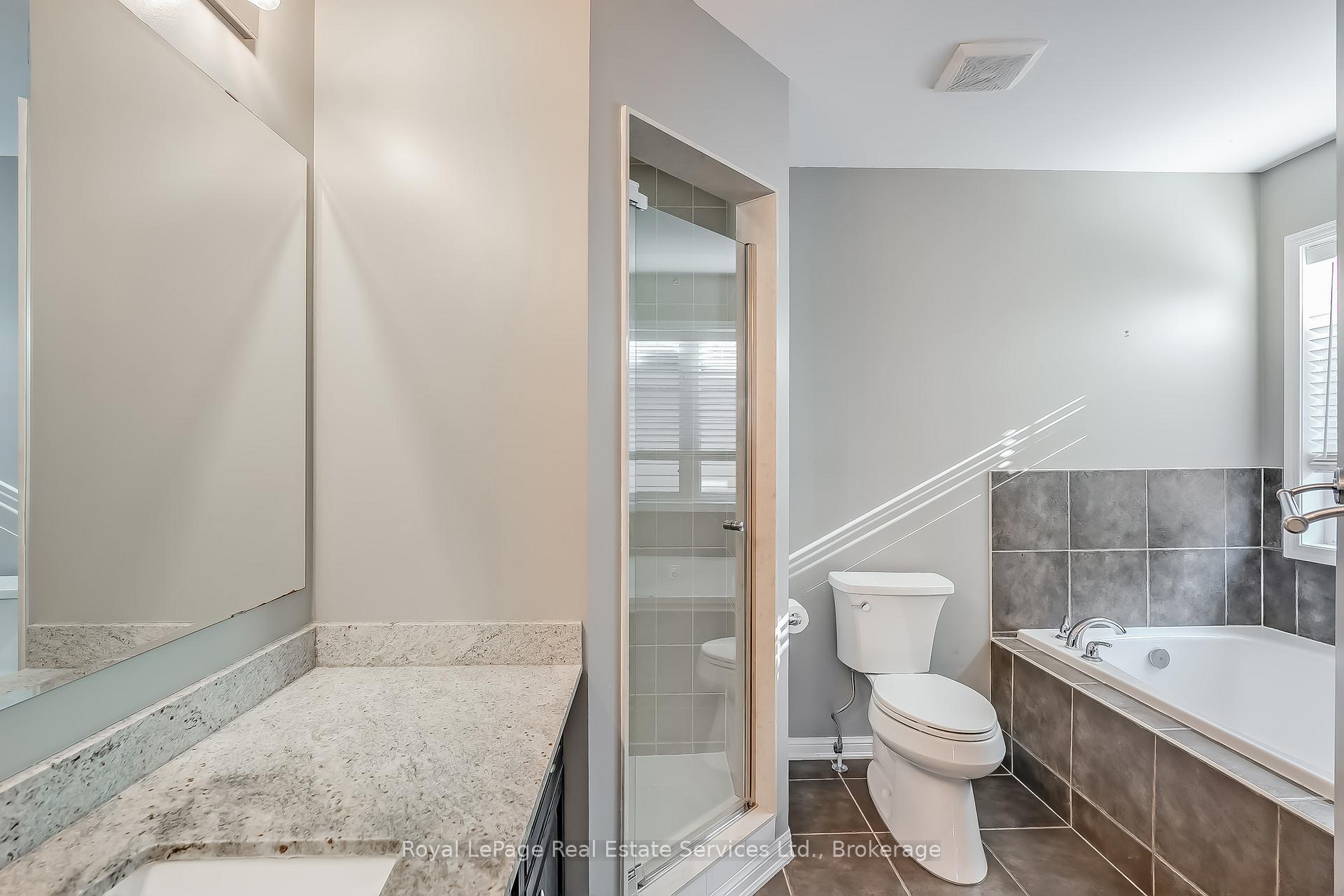 Photo 17 of 3188 Bunkerhill Place, Burlington, Alton — HOMEH