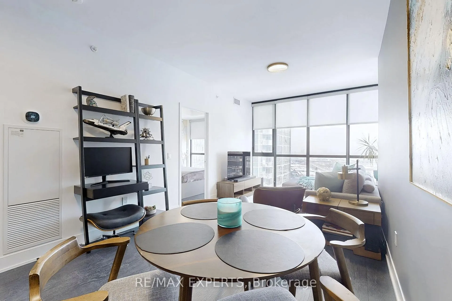 Photo 13 of Unit 1901, 2916 Highway 7, Vaughan, Concord — HOMEH