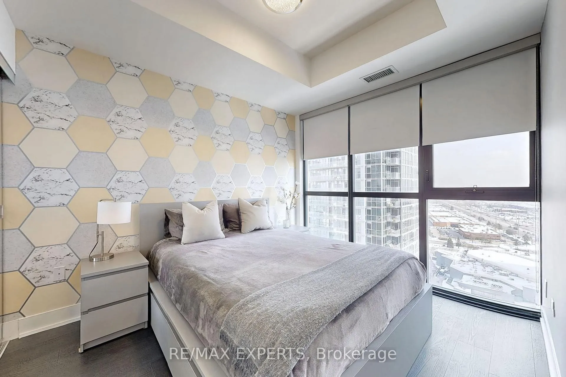 Photo 20 of Unit 1901, 2916 Highway 7, Vaughan, Concord — HOMEH