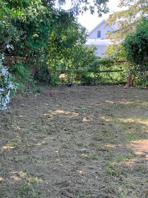 Photo 16 of 29 Baldwin Avenue, Cornwall — HOMEH