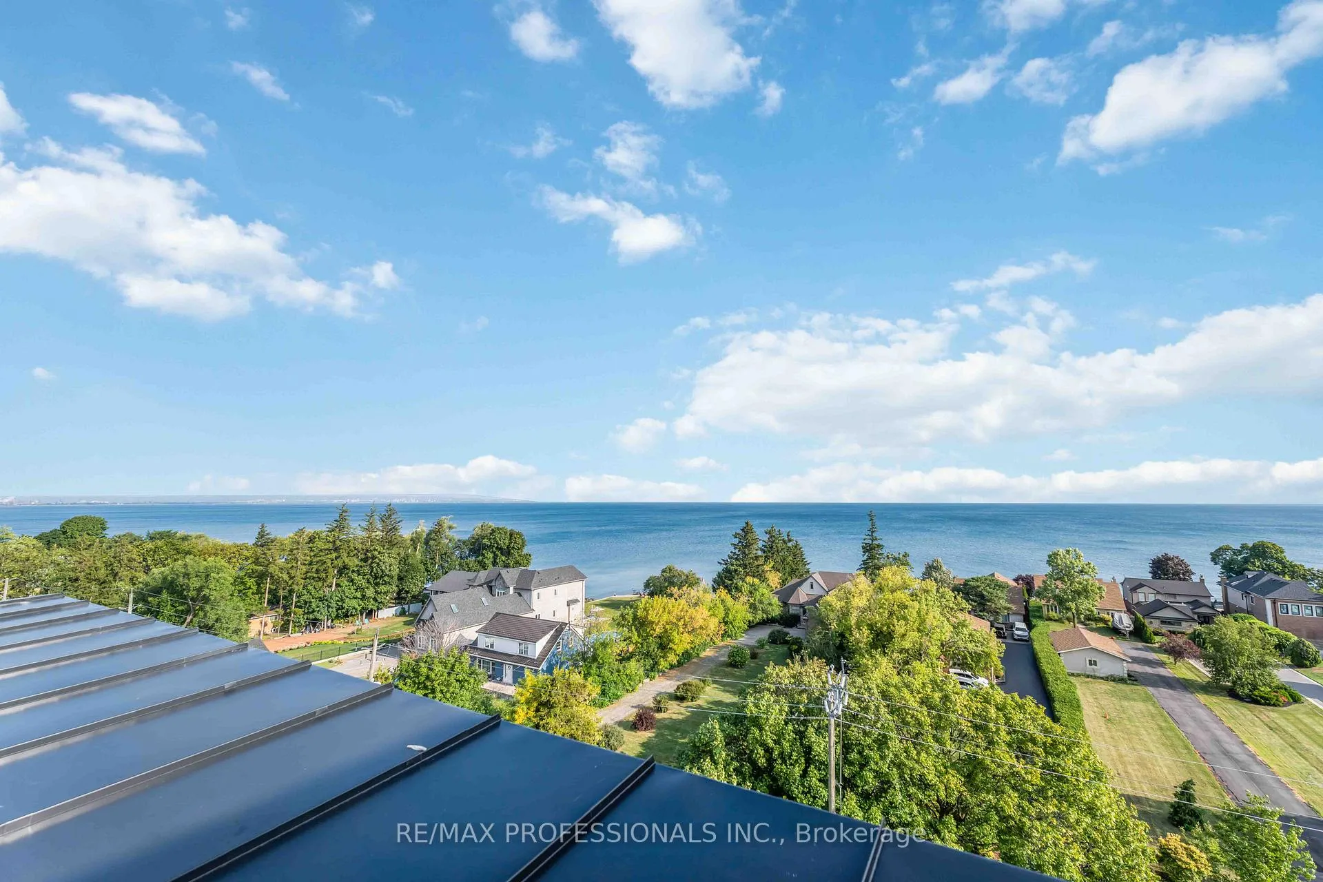 Photo 26 of Unit 207, 600 North Service Road, Hamilton, Lakeshore — HOMEH