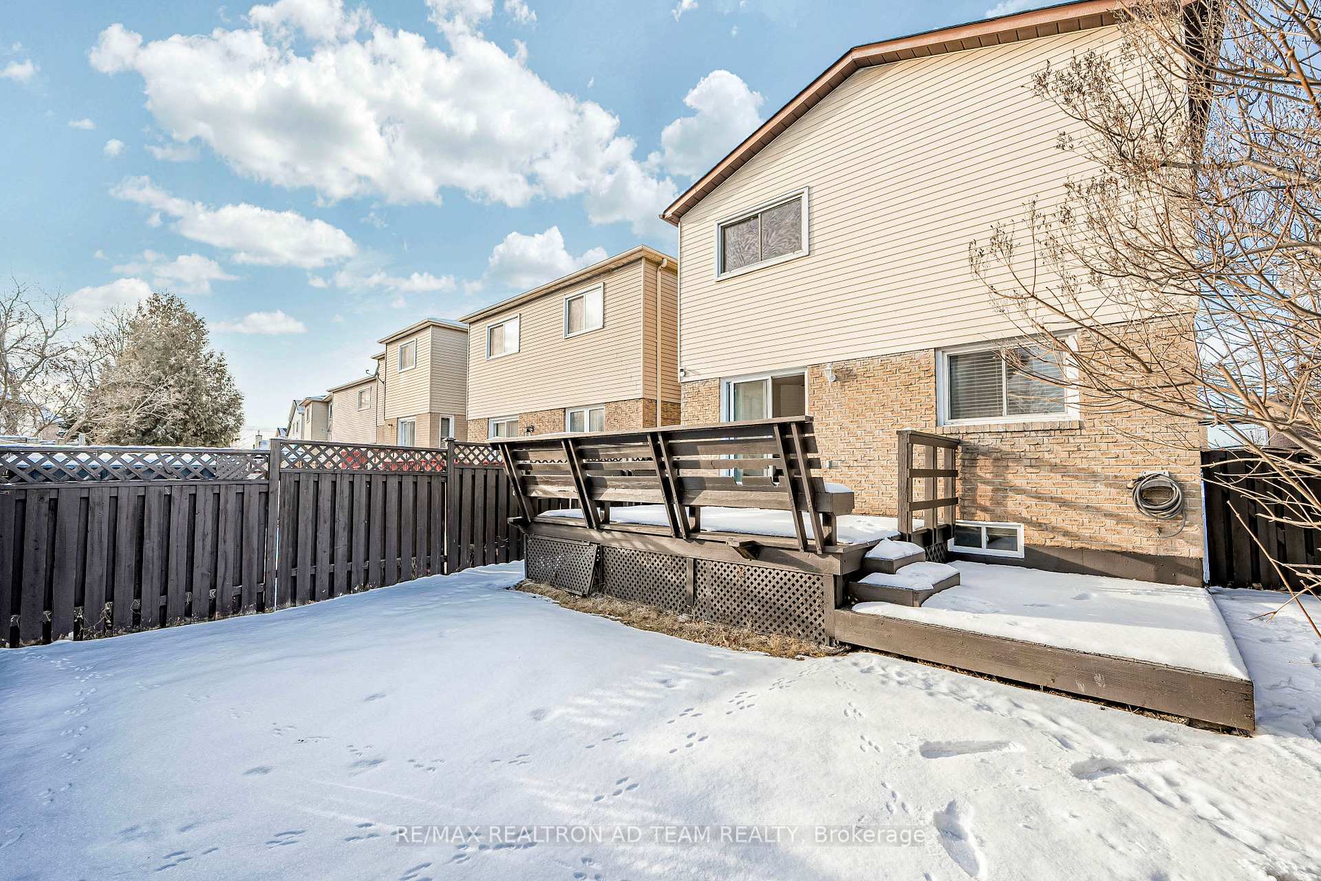Photo 33 of 90 Reed Drive, Ajax, Central — HOMEH