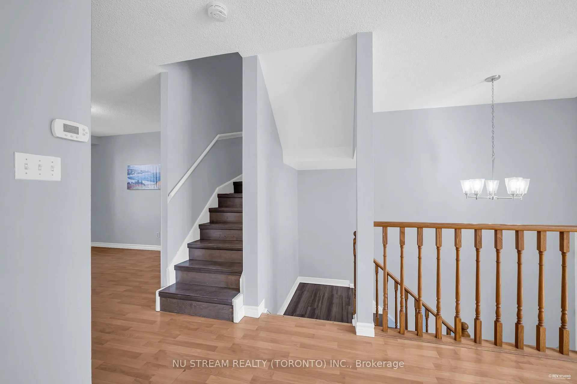 Photo 12 of 1934 John Street, Markham, Bayview Fairway-Bayview Country Club Estates — HOMEH