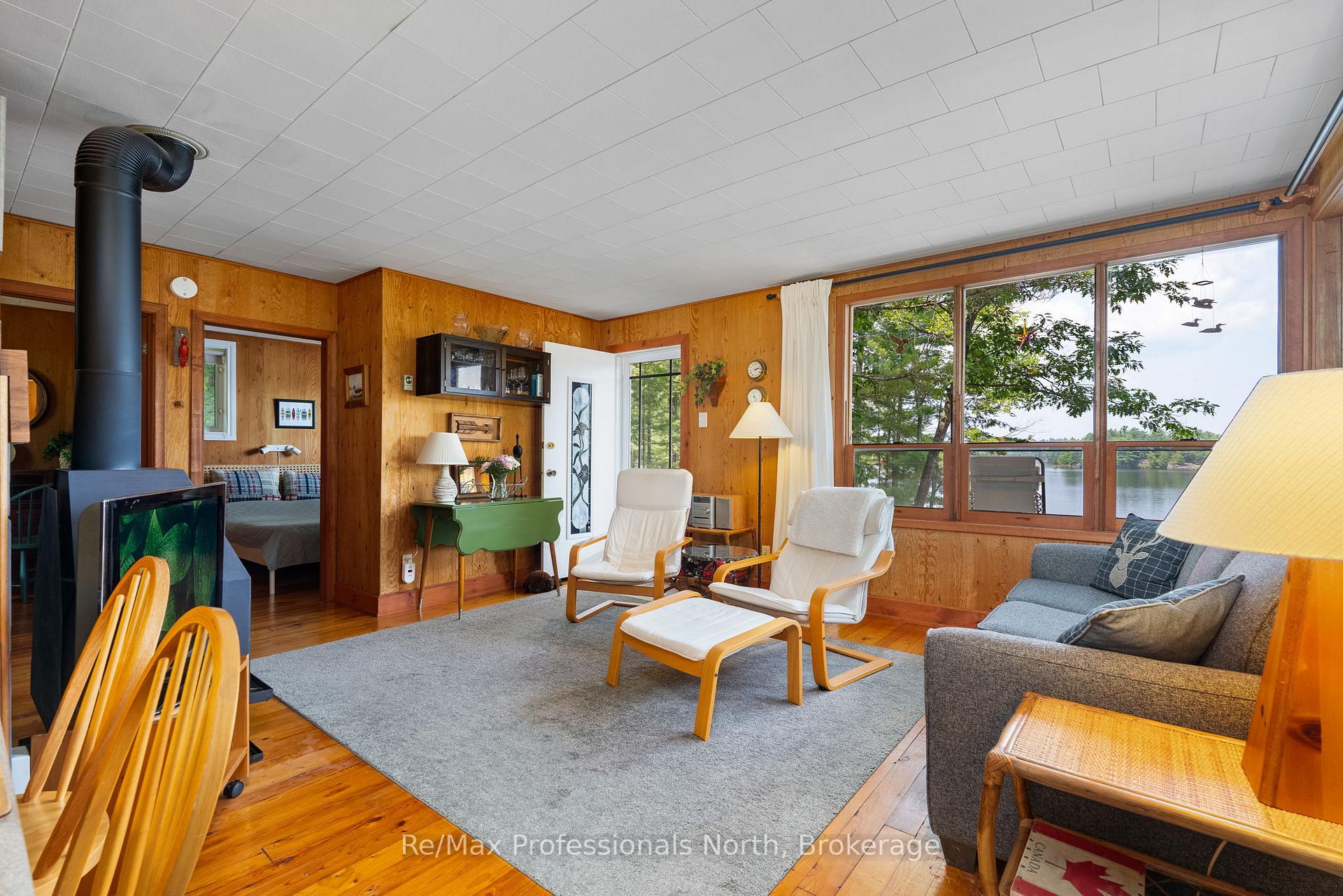 Photo 16 of 1020 Road 2000, Gravenhurst, Morrison — HOMEH