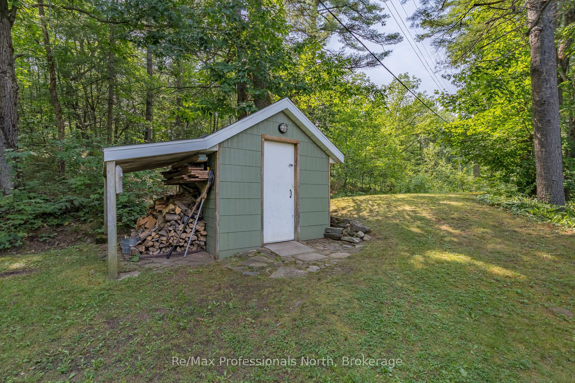 Photo 47 of 1020 Road 2000, Gravenhurst, Morrison — HOMEH