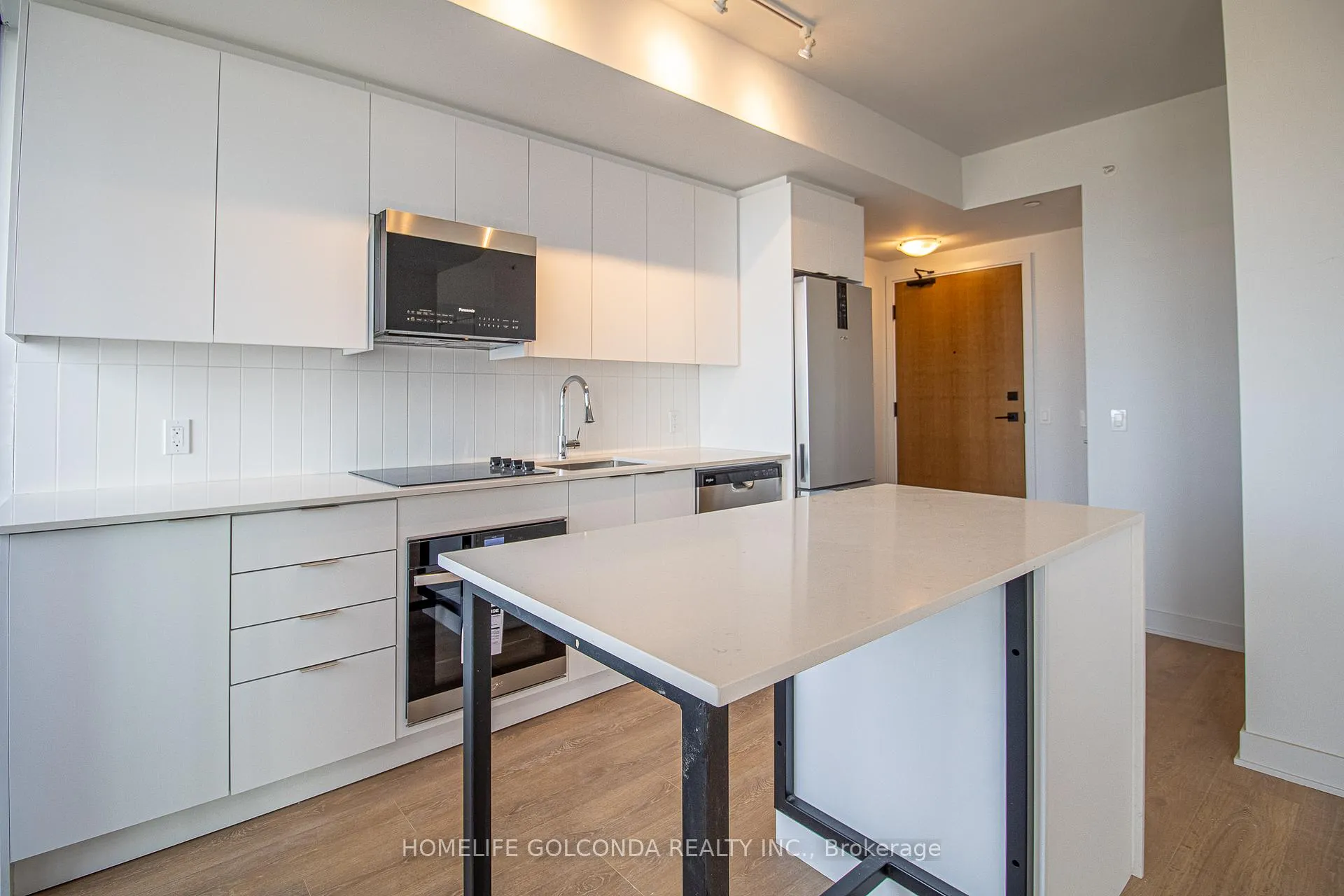 Photo 11 of Unit 4704, 2920 Highway 7 Road, Vaughan, Concord — HOMEH