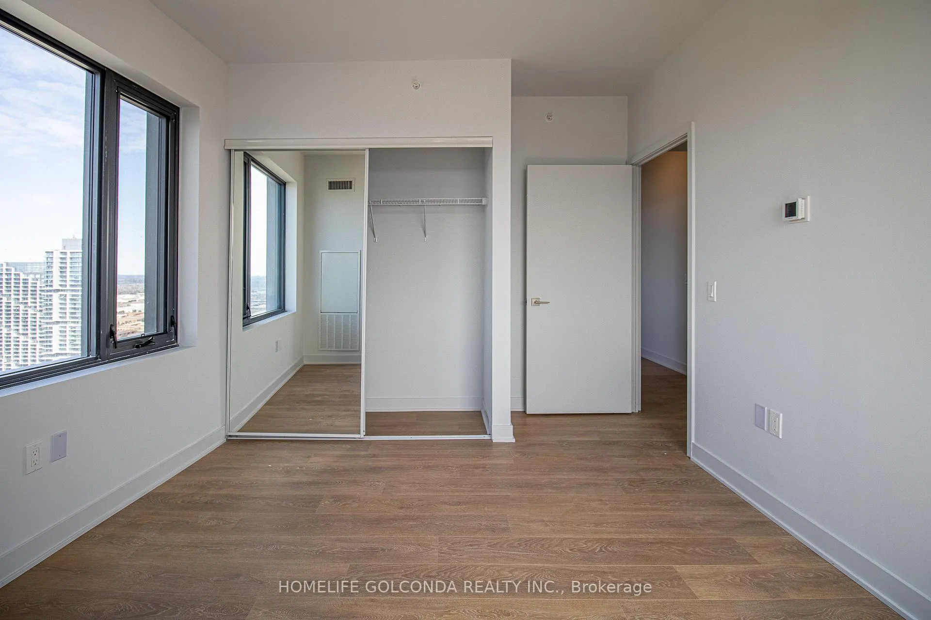 Photo 19 of Unit 4704, 2920 Highway 7 Road, Vaughan, Concord — HOMEH